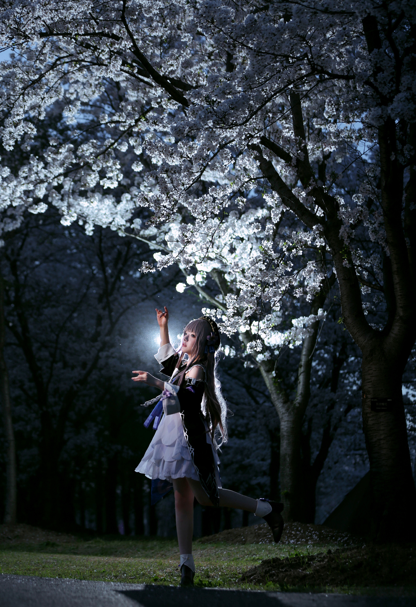 《崩坏星穹铁道》黑塔cosplay (5/9) 《崩坏星穹铁道》黑塔cosplay 第5张 - 黑塔图集