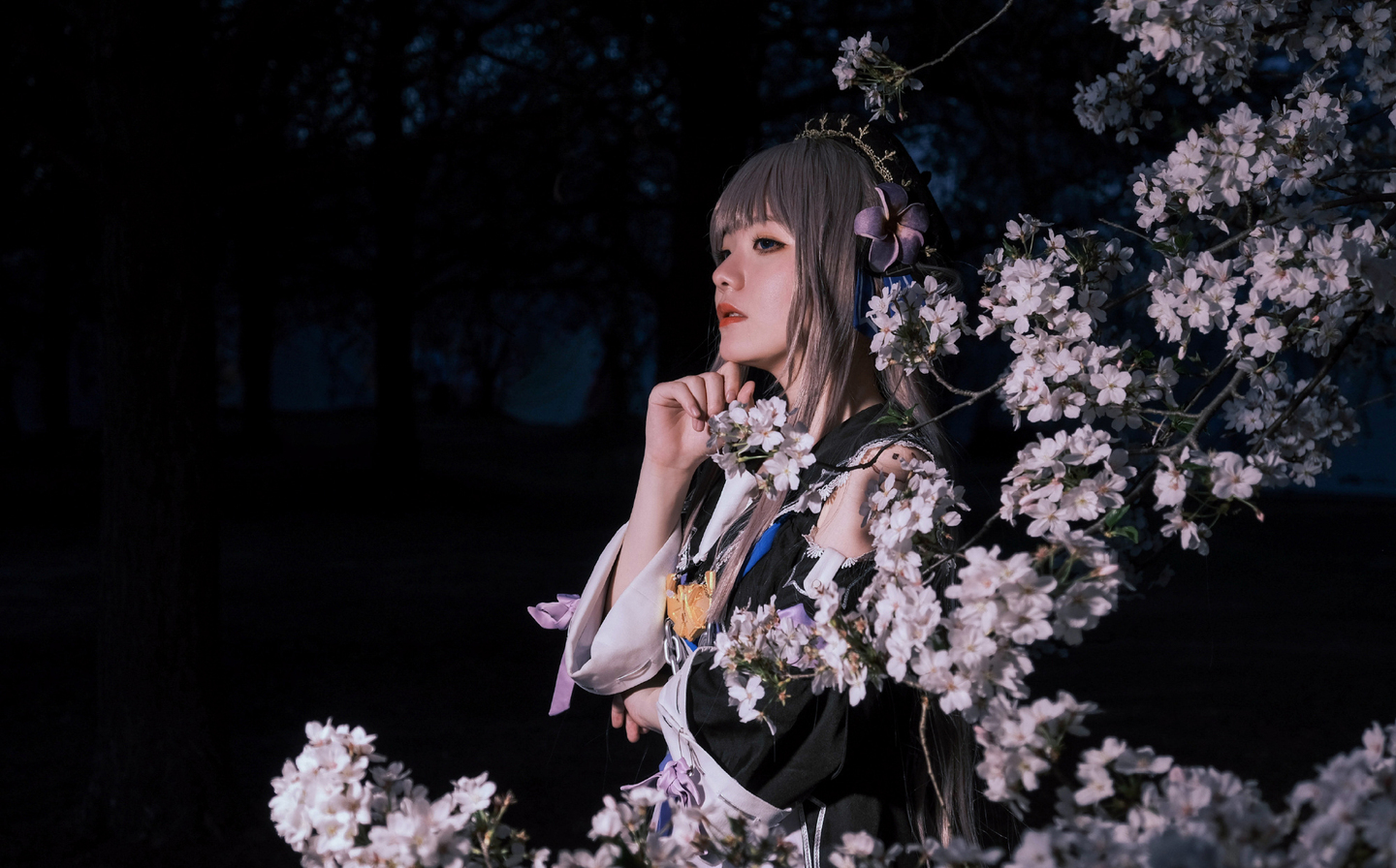 《崩坏星穹铁道》黑塔cosplay (6/9) 《崩坏星穹铁道》黑塔cosplay 第6张 - 黑塔图集