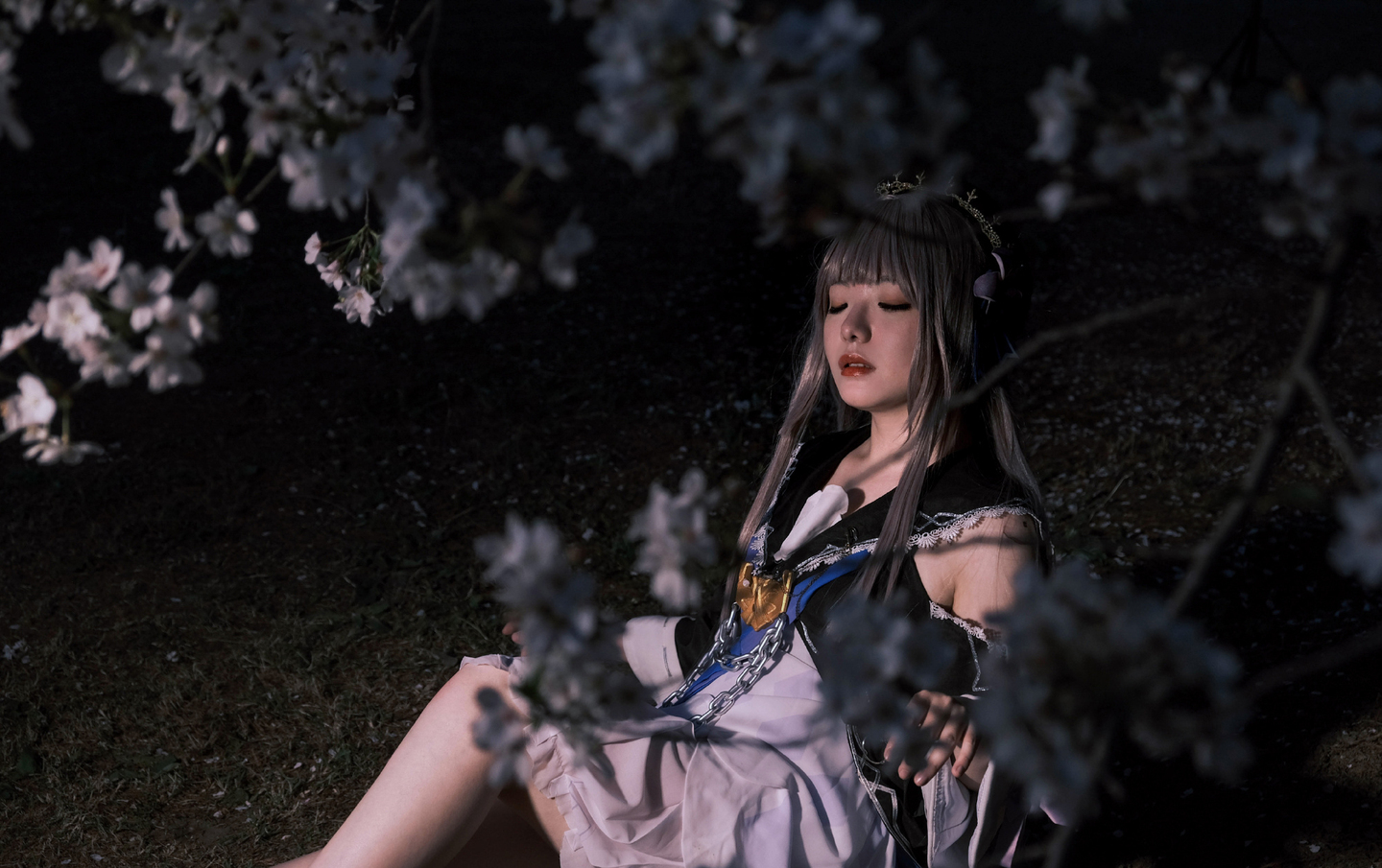 《崩坏星穹铁道》黑塔cosplay (8/9) 《崩坏星穹铁道》黑塔cosplay 第8张 - 黑塔图集