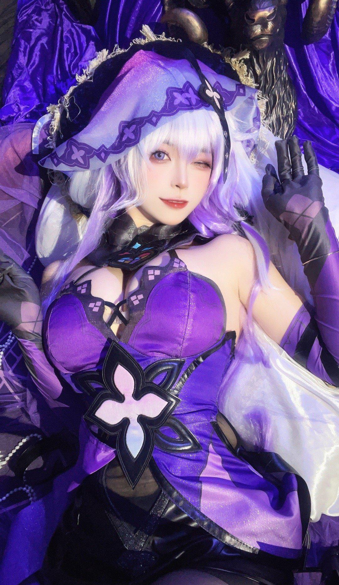《崩坏：星穹铁道》黑天鹅cosplay | 冉冉不甜vcos黑天鹅-coser家，cosplay爱好者，二次元聚集地，动漫文化，新番资讯，ACG，Coser展示