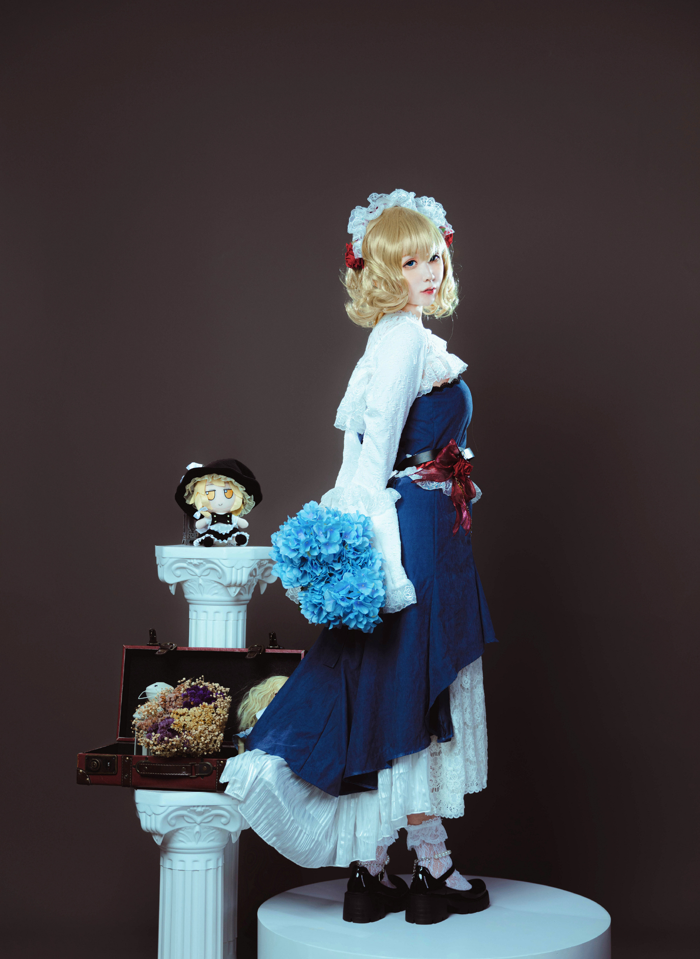 《东方project》爱丽丝·玛格特罗伊德cosplay (3/6) 《东方project》爱丽丝·玛格特罗伊德cosplay 第3张 - 爱丽丝·玛格特罗伊德图集