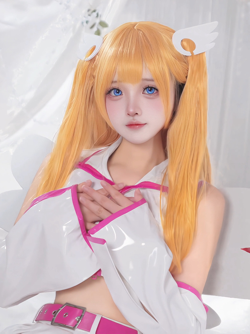 《2.5次元的诱惑》莉莉艾露cosplay (3/9) 《2.5次元的诱惑》莉莉艾露cosplay 第3张 - 莉莉艾露图集