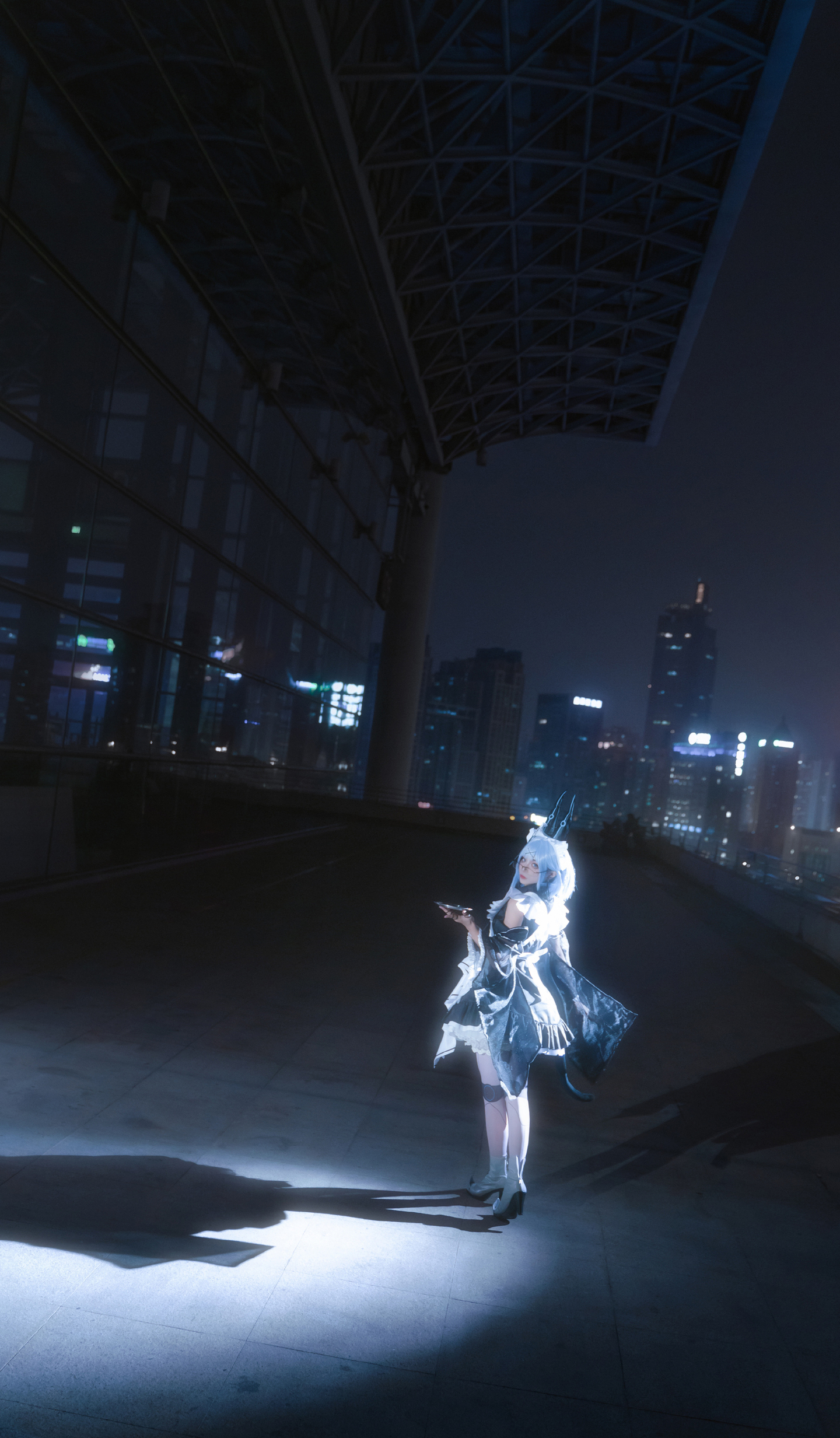 《无期迷途》雷比尼斯 女仆cosplay (9/9) 《无期迷途》雷比尼斯 女仆cosplay 第9张 - 雷比尼斯图集