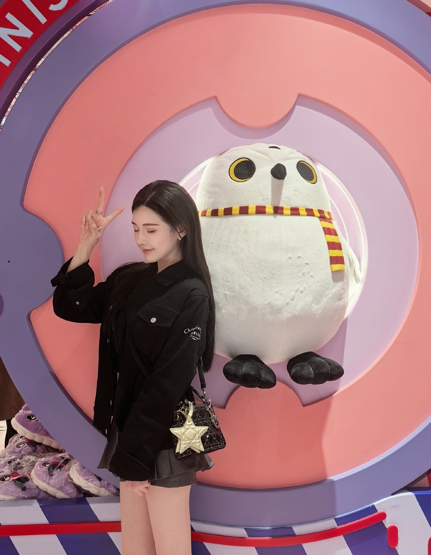 露哥日常穿搭 | COSER之家精选图集-coser家,cosplay爱好者,二次元聚集地,动漫文化,新番资讯,ACG,Coser展示