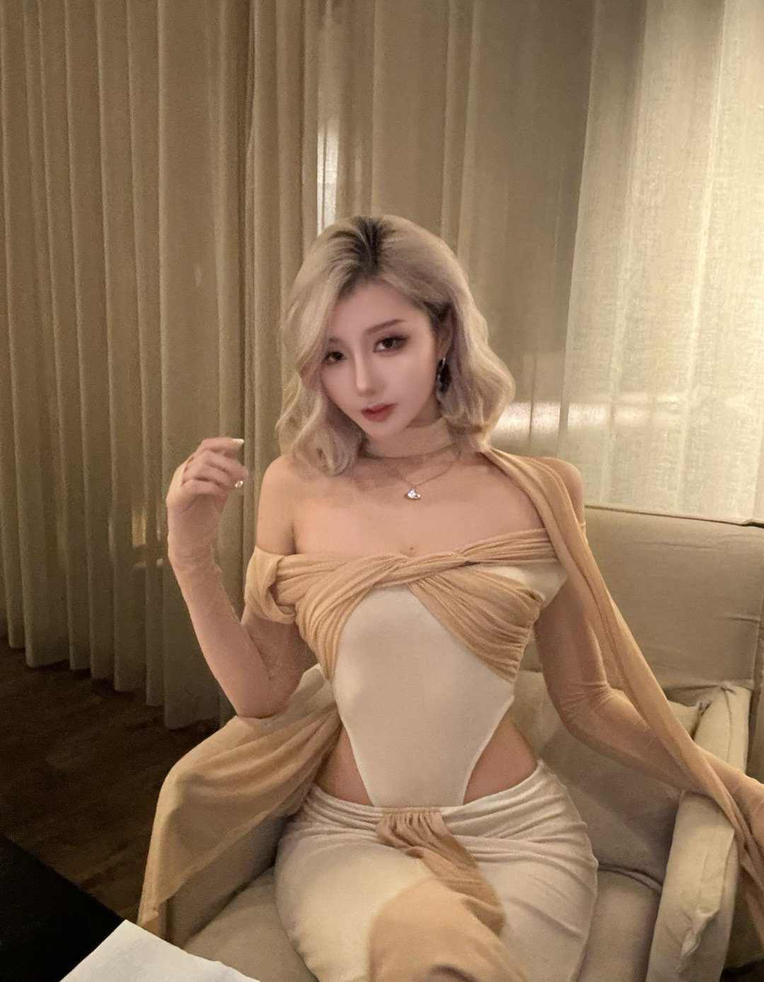 私服写真 (3/8) 私服写真 第3张 - cosplay图集