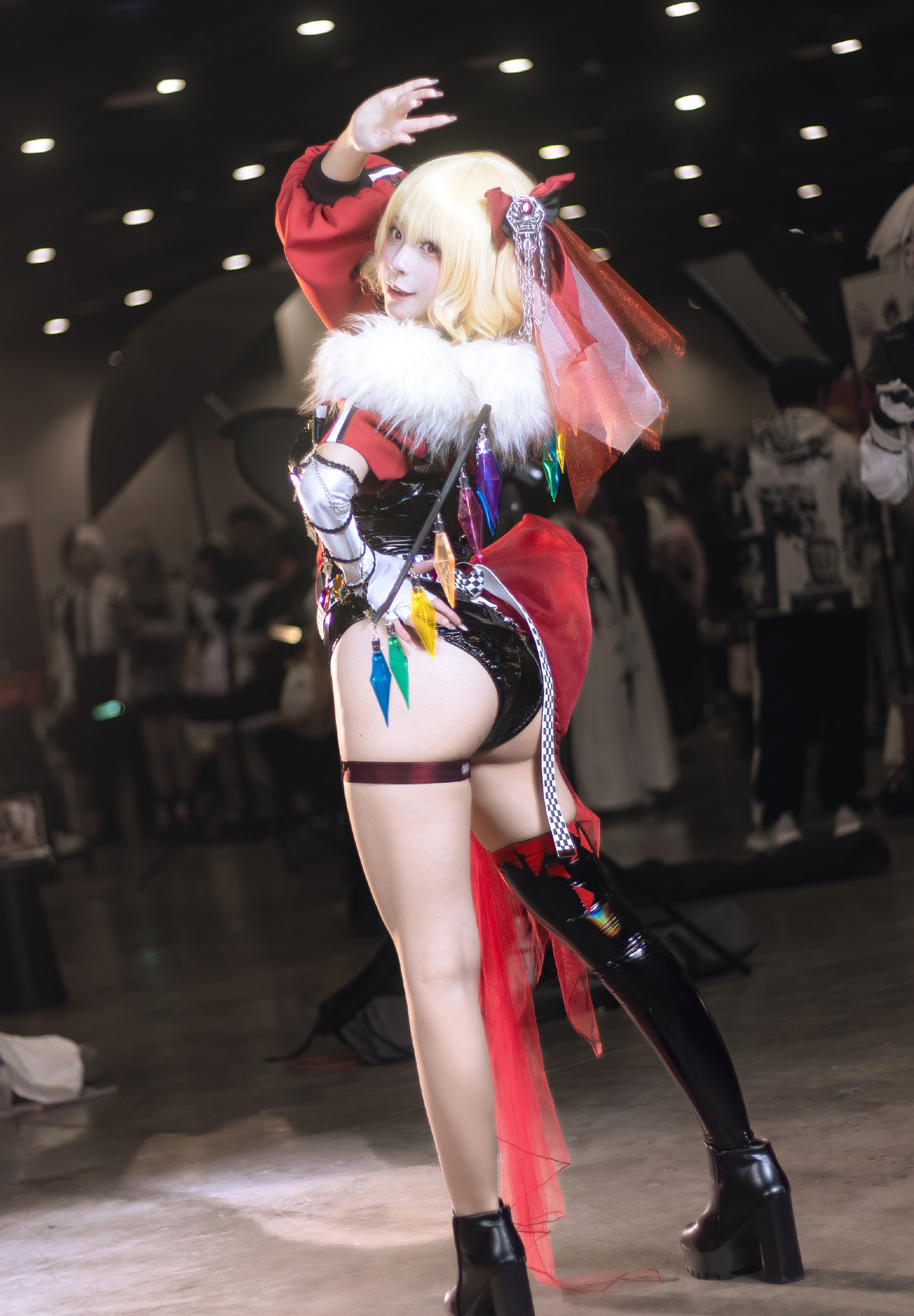 《东方project》芙兰朵露·斯卡雷特cosplay (9/11) 《东方project》芙兰朵露·斯卡雷特cosplay 第9张 - 芙兰朵露·斯卡雷特图集
