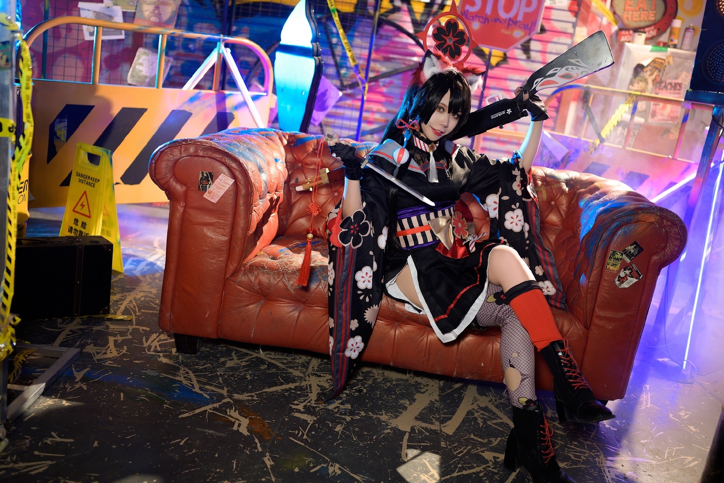 《蔚蓝档案》狐坂若藻cosplay (4/11) 《蔚蓝档案》狐坂若藻cosplay 第4张 - 狐坂若藻图集