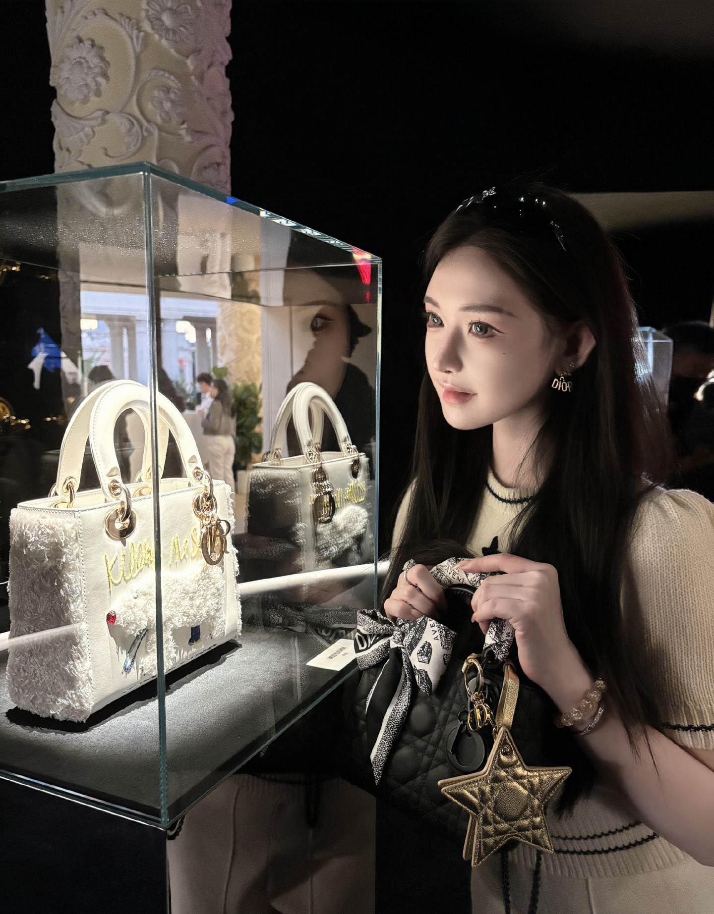露哥日常穿搭 (5/5) 露哥日常穿搭 第5张 - cosplay图集