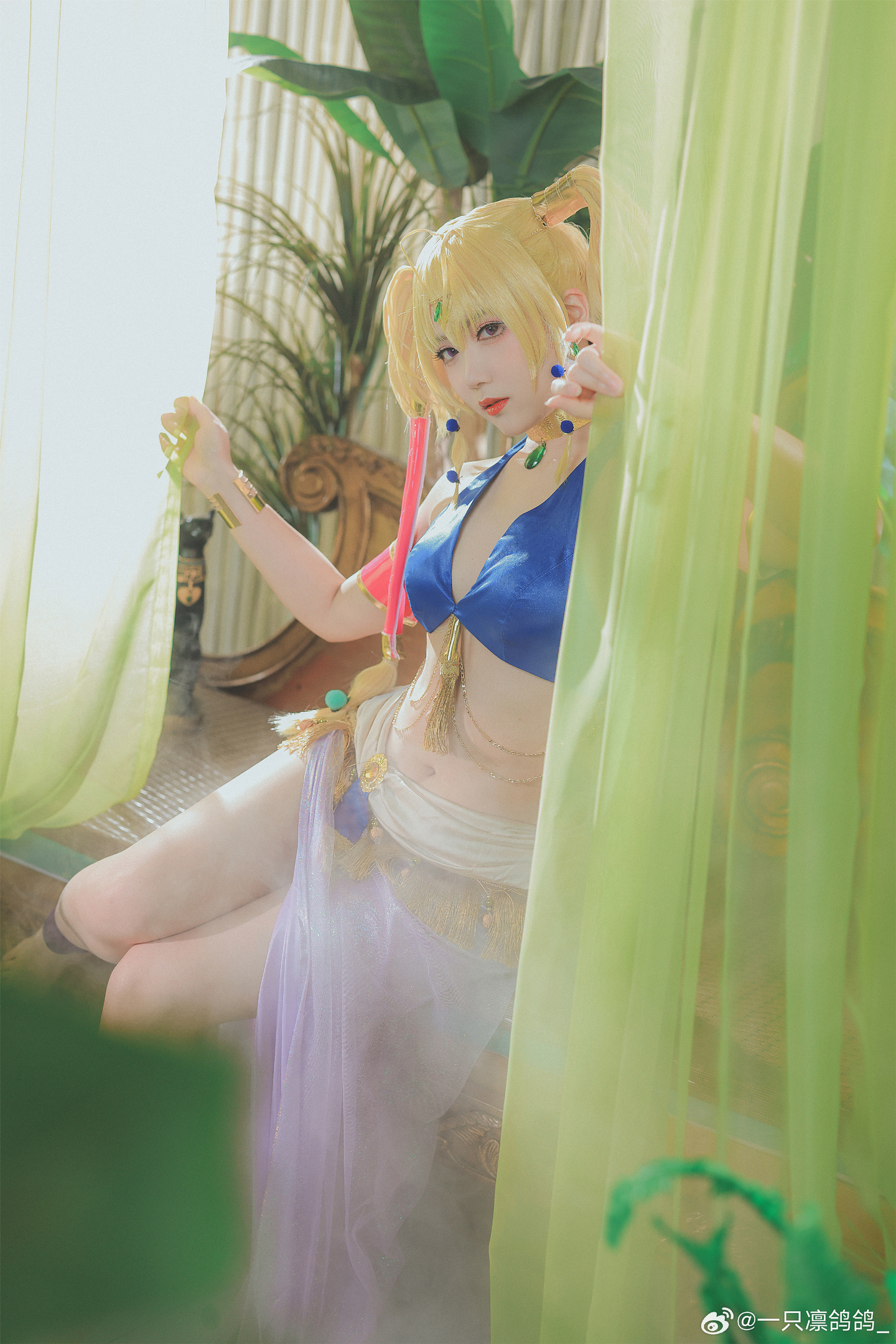 《守护甜心!》月咏歌呗cosplay (11/13) 《守护甜心!》月咏歌呗cosplay 第11张 - 月咏歌呗图集