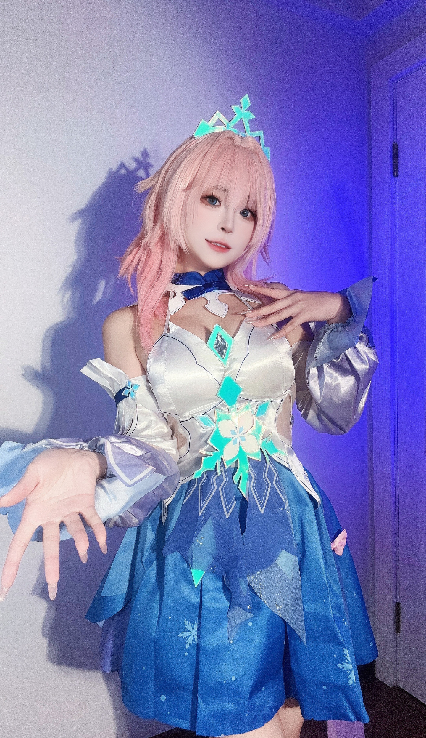 《崩坏:星穹铁道》三月七cosplay (1/9) 《崩坏:星穹铁道》三月七cosplay 第1张 - 三月七图集