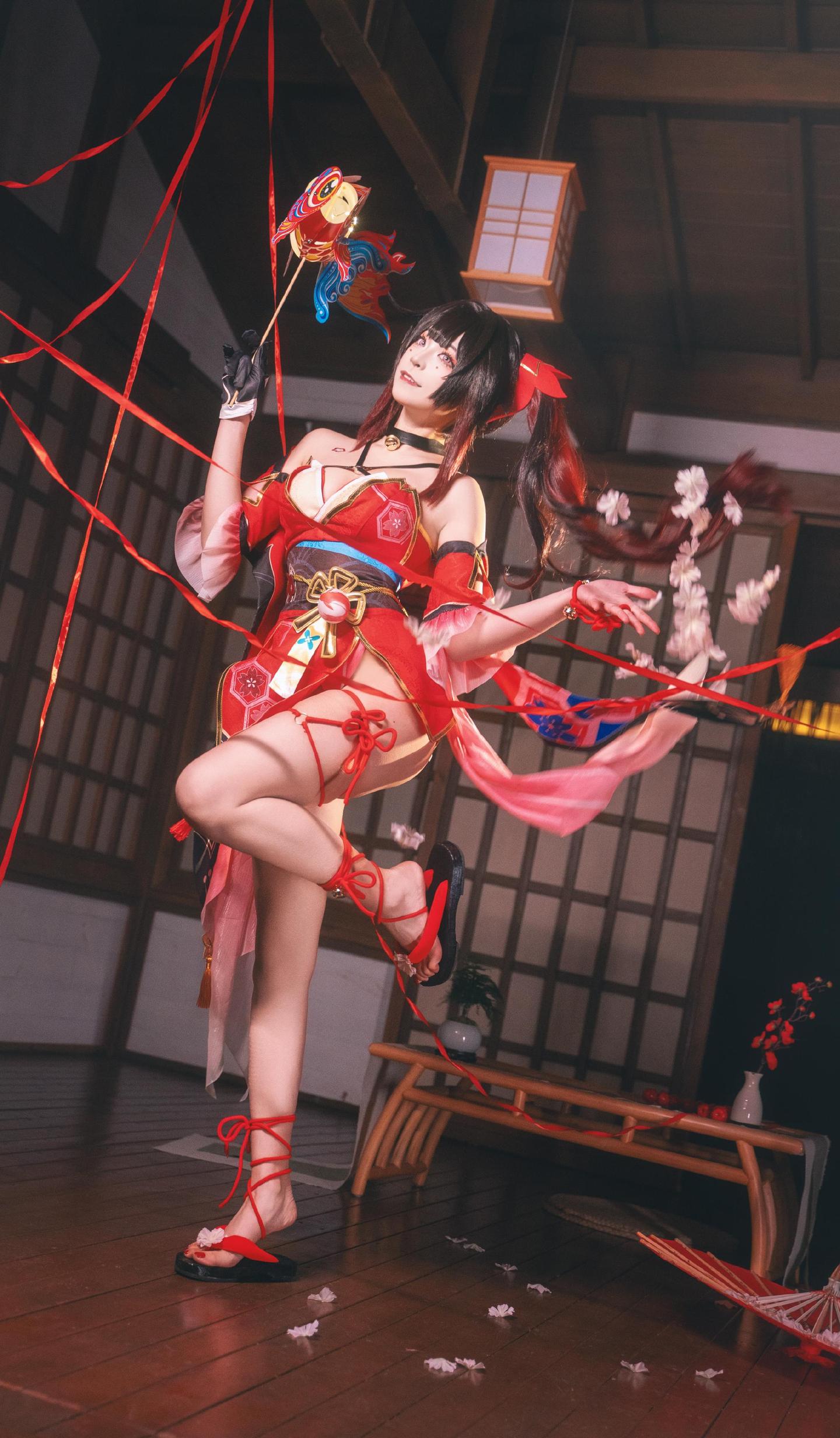 《崩坏:星穹铁道》花火cosplay (6/9) 《崩坏:星穹铁道》花火cosplay 第6张 - 花火图集