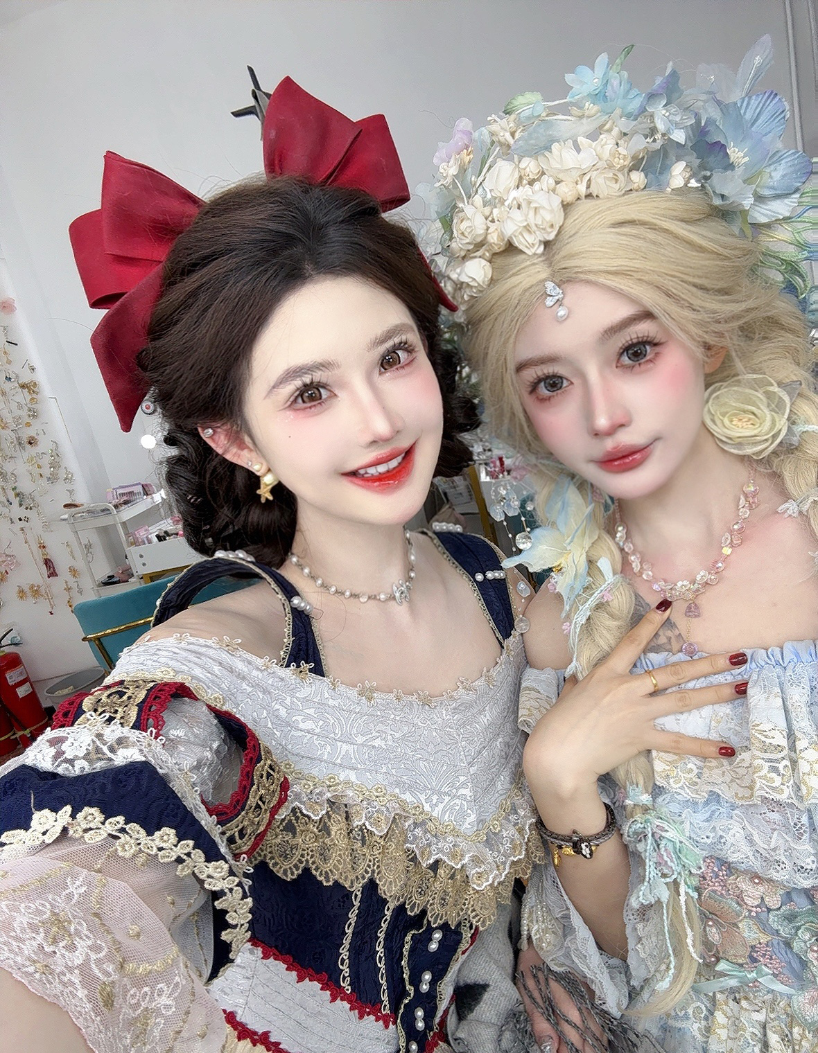 露哥日常穿搭 | COSER之家精选图集-coser家，cosplay爱好者，二次元聚集地，动漫文化，新番资讯，ACG，Coser展示
