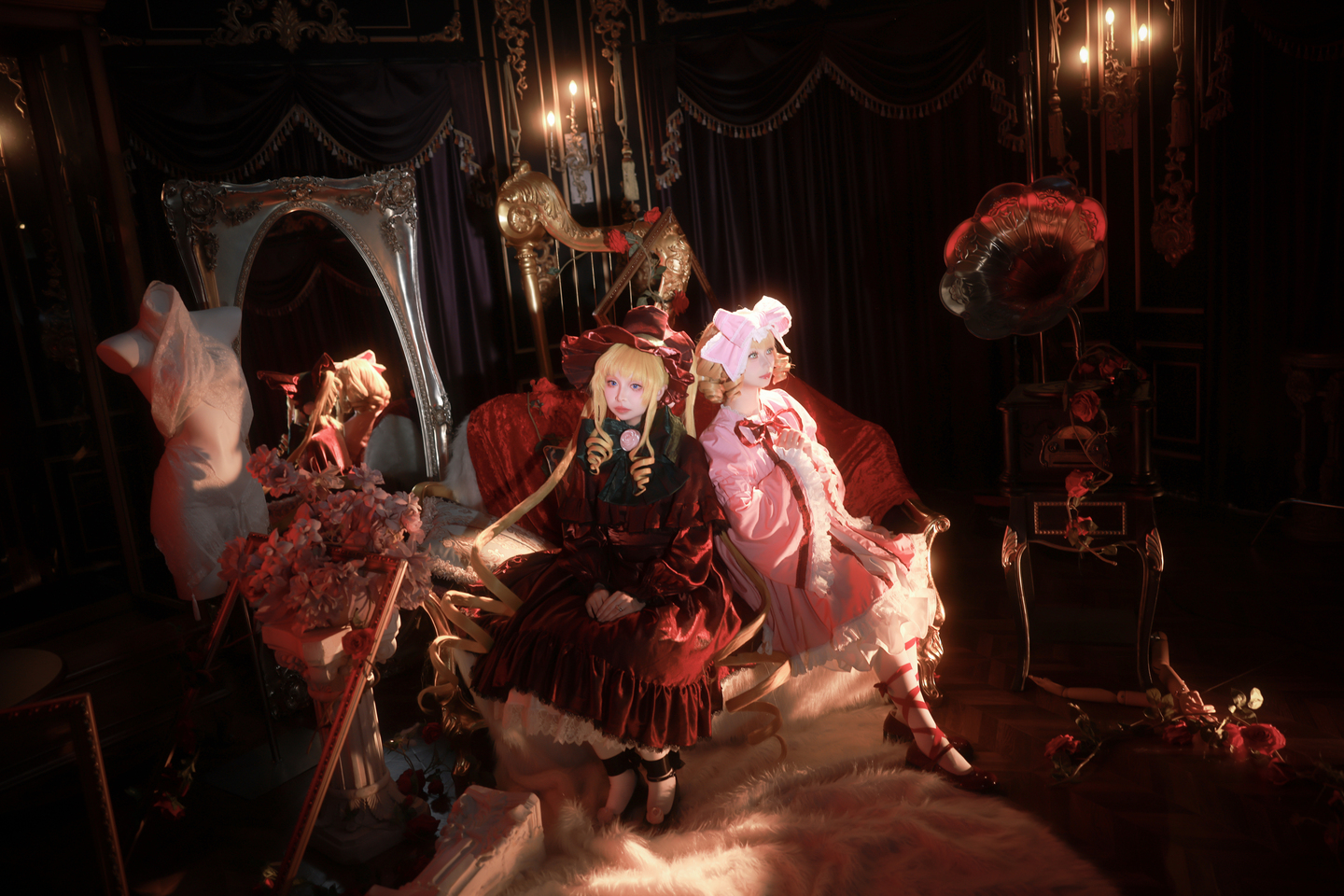 《蔷薇少女》真红&雏莓cosplay (16/18) 《蔷薇少女》真红&雏莓cosplay 第16张 - 真红图集