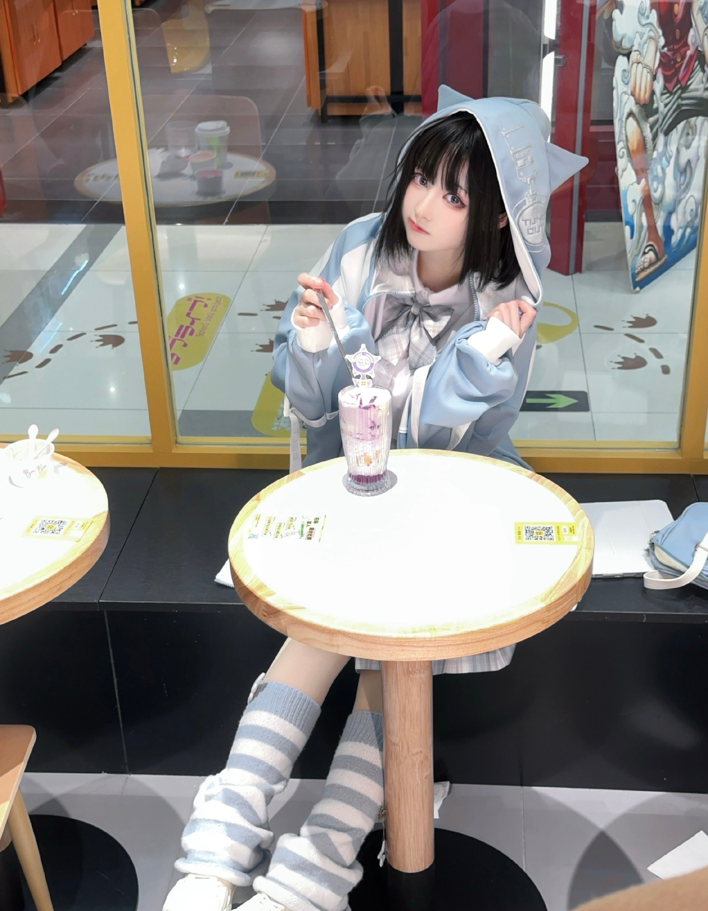 超话冬日约 绘次元艺术家 写真 (3/7) 超话冬日约 绘次元艺术家 写真 第3张 - cosplay图集