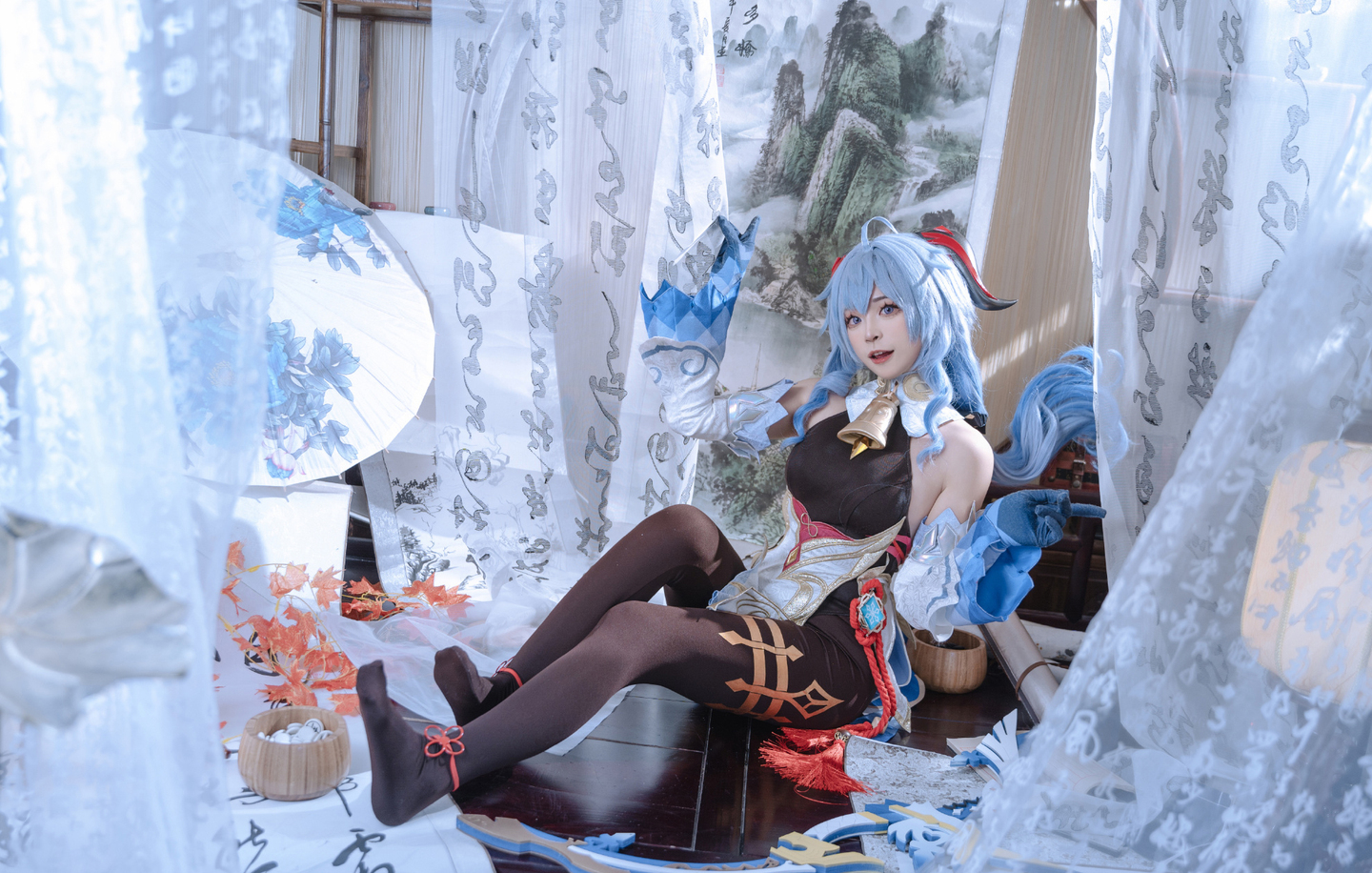 《原神》甘雨cosplay (7/9) 《原神》甘雨cosplay 第7张 - 甘雨图集
