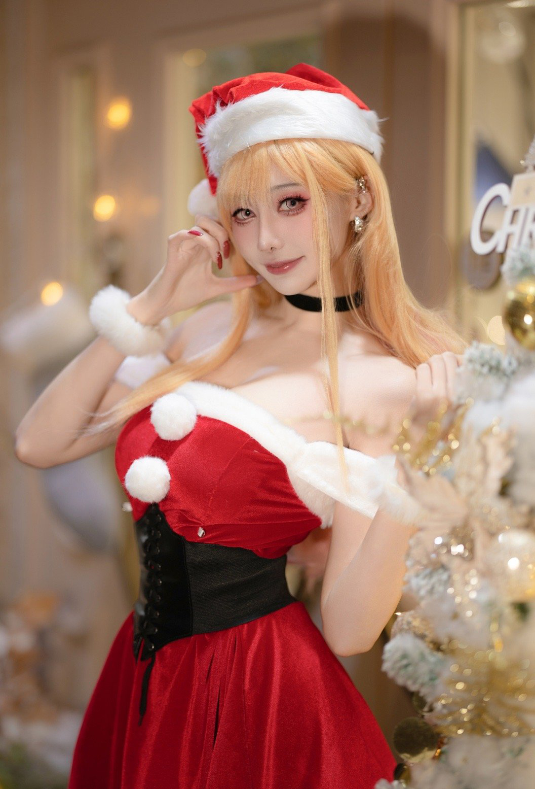 《更衣人偶坠入爱河》喜多川海梦 圣诞cosplay (2/11) 《更衣人偶坠入爱河》喜多川海梦 圣诞cosplay 第2张 - 喜多川海梦图集