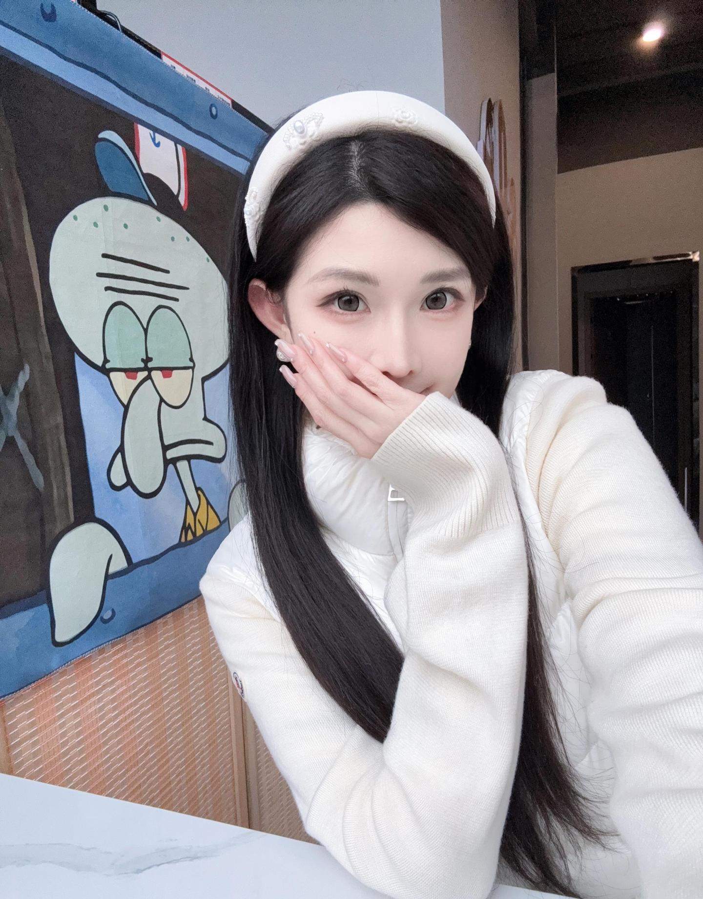露哥日常穿搭 (6/6) 露哥日常穿搭 第6张 - cosplay图集
