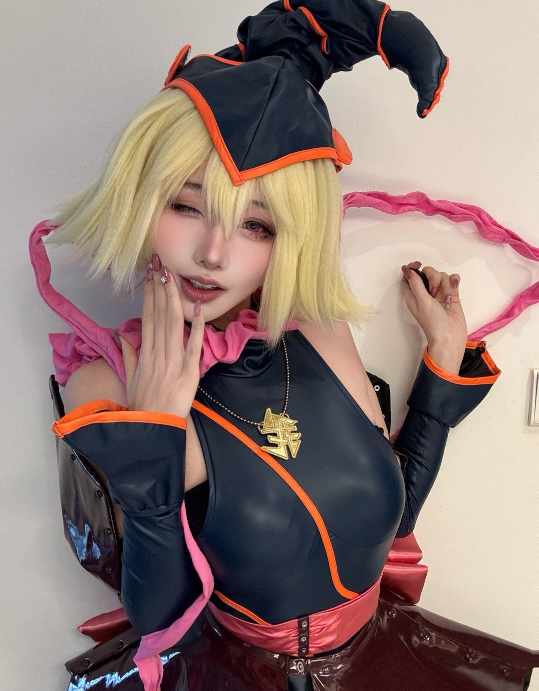 《游戏王》黑魔导女孩cosplay (9/9) 《游戏王》黑魔导女孩cosplay 第9张 - 黑魔导女孩图集
