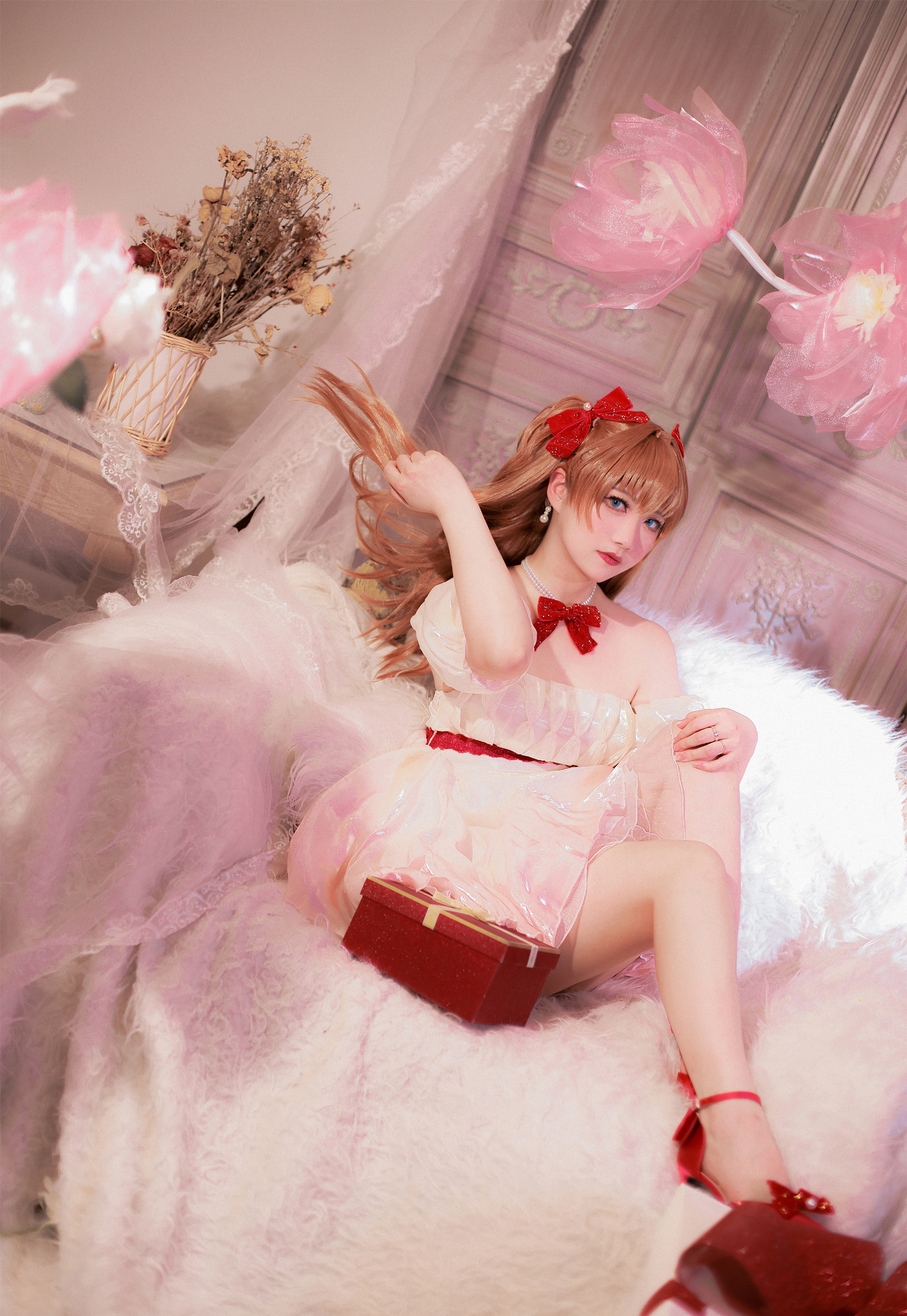 《新世纪福音战士》惣流·明日香·兰格雷cosplay (7/11) 《新世纪福音战士》惣流·明日香·兰格雷cosplay 第7张 - 明日香图集