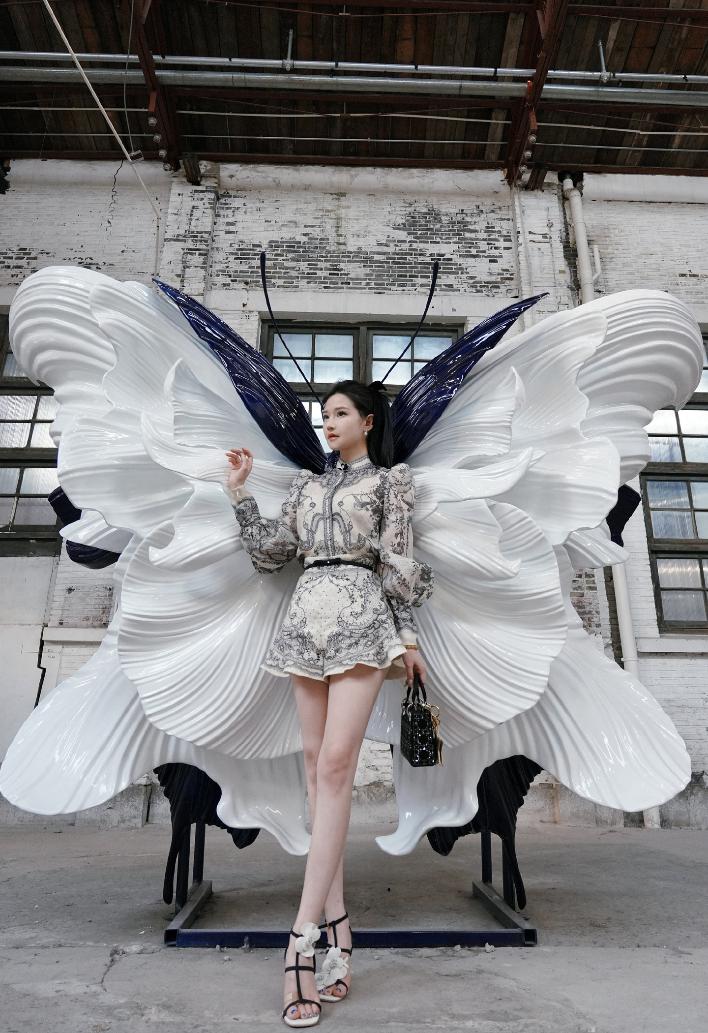 露哥日常穿搭 (2/9) 露哥日常穿搭 第2张 - cosplay图集