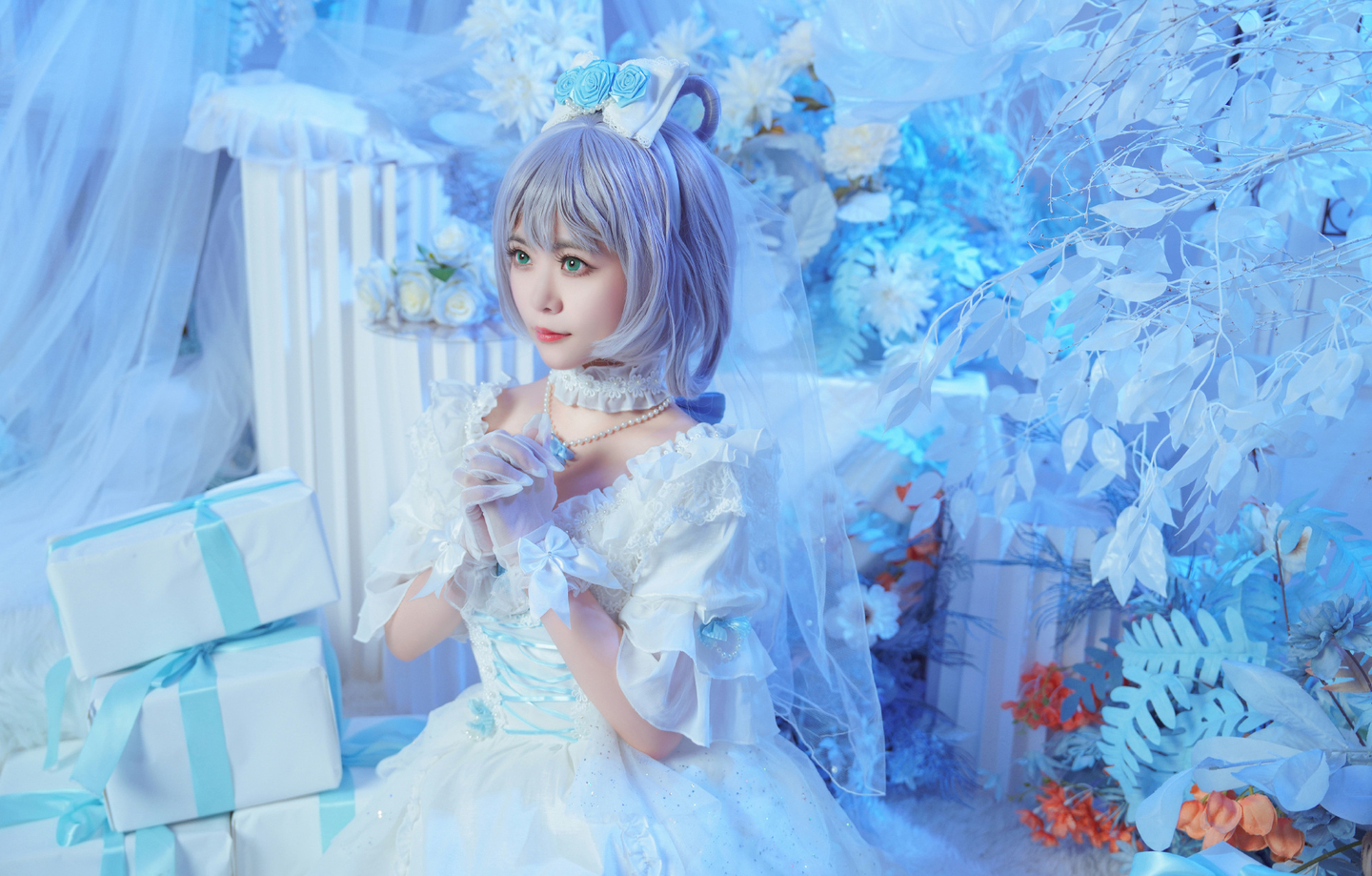 洛天依蔷薇花嫁cosplay (2/11) 洛天依蔷薇花嫁cosplay 第2张 - 洛天依图集