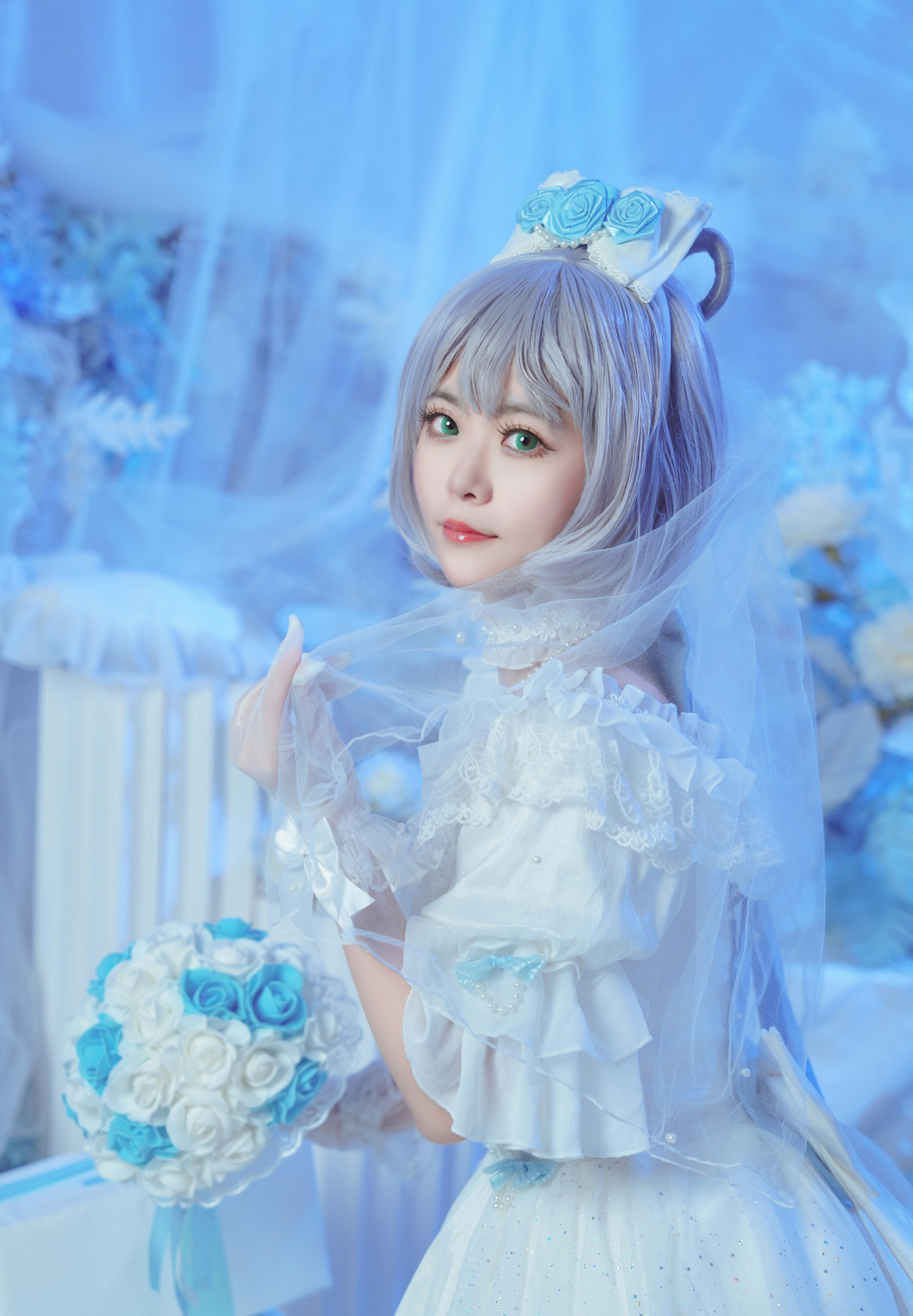 洛天依蔷薇花嫁cosplay (8/11) 洛天依蔷薇花嫁cosplay 第8张 - 洛天依图集