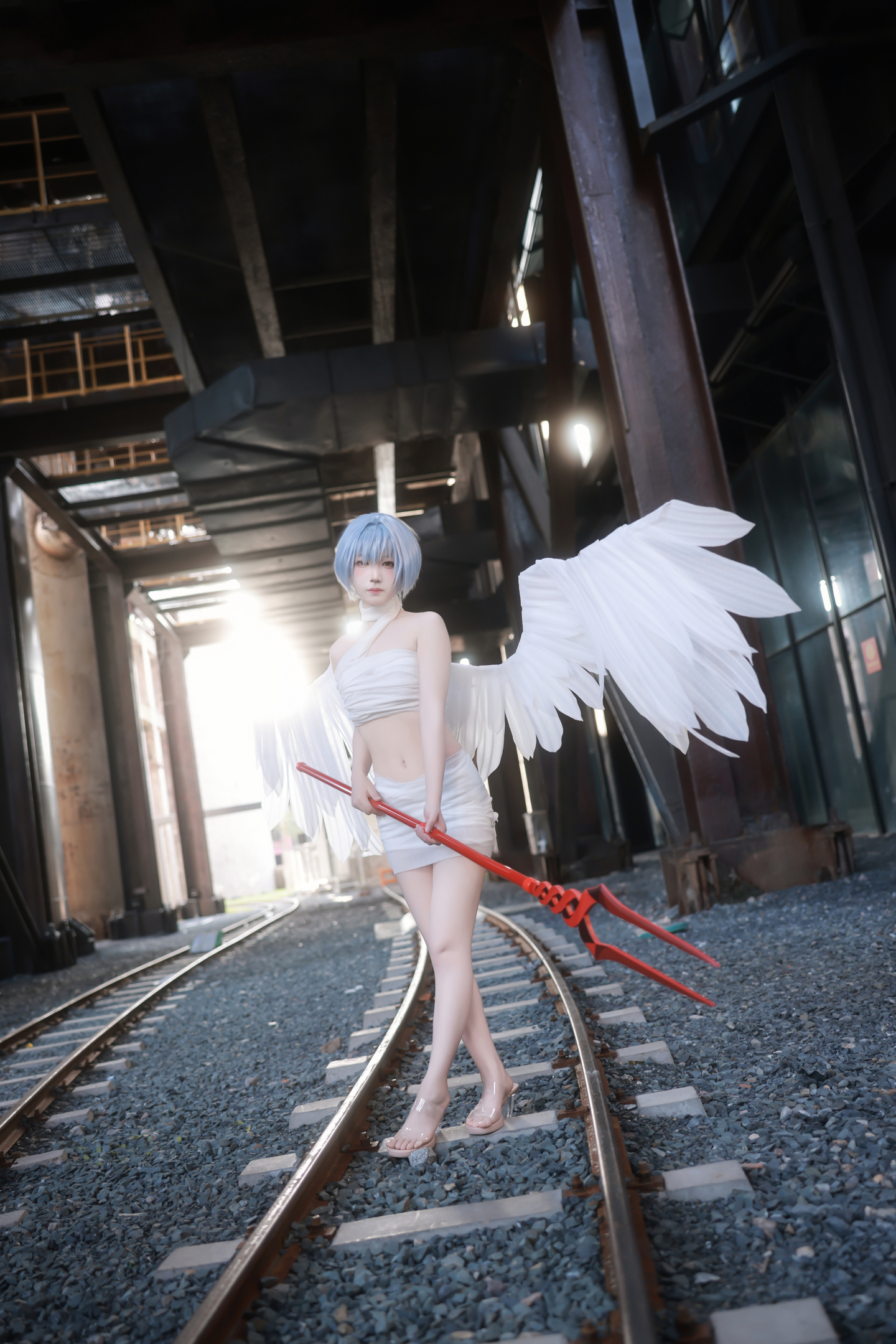 《新世纪福音战士》绫波丽cosplay (3/8) 《新世纪福音战士》绫波丽cosplay 第3张 - 绫波丽图集
