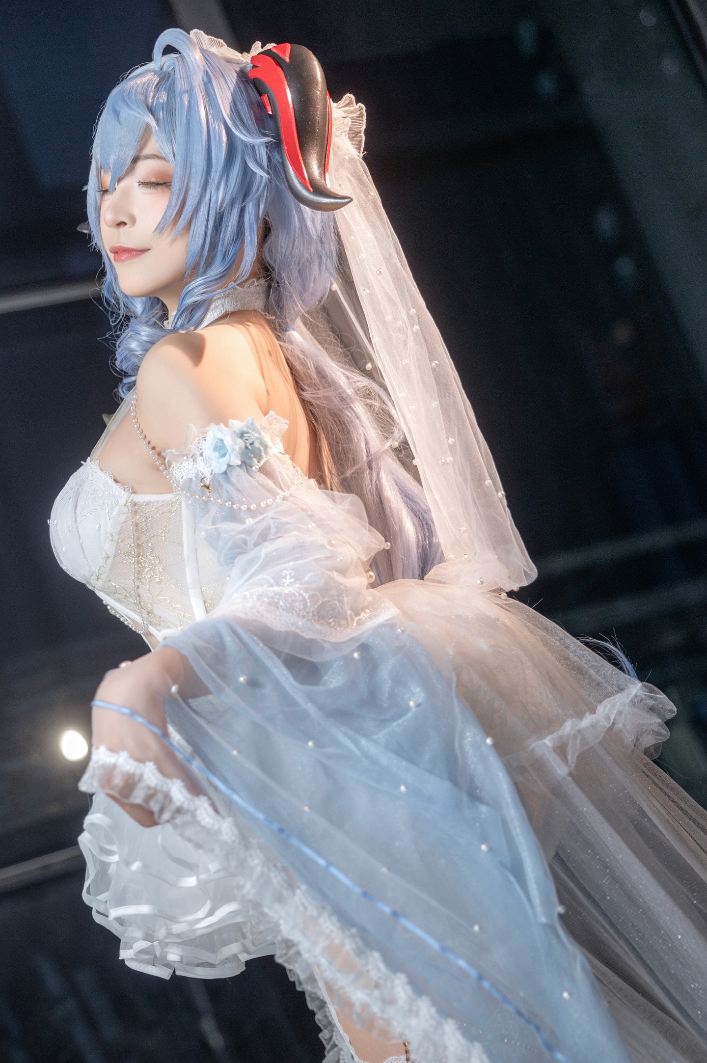 《原神》甘雨cosplay (8/9) 《原神》甘雨cosplay 第8张 - 甘雨图集