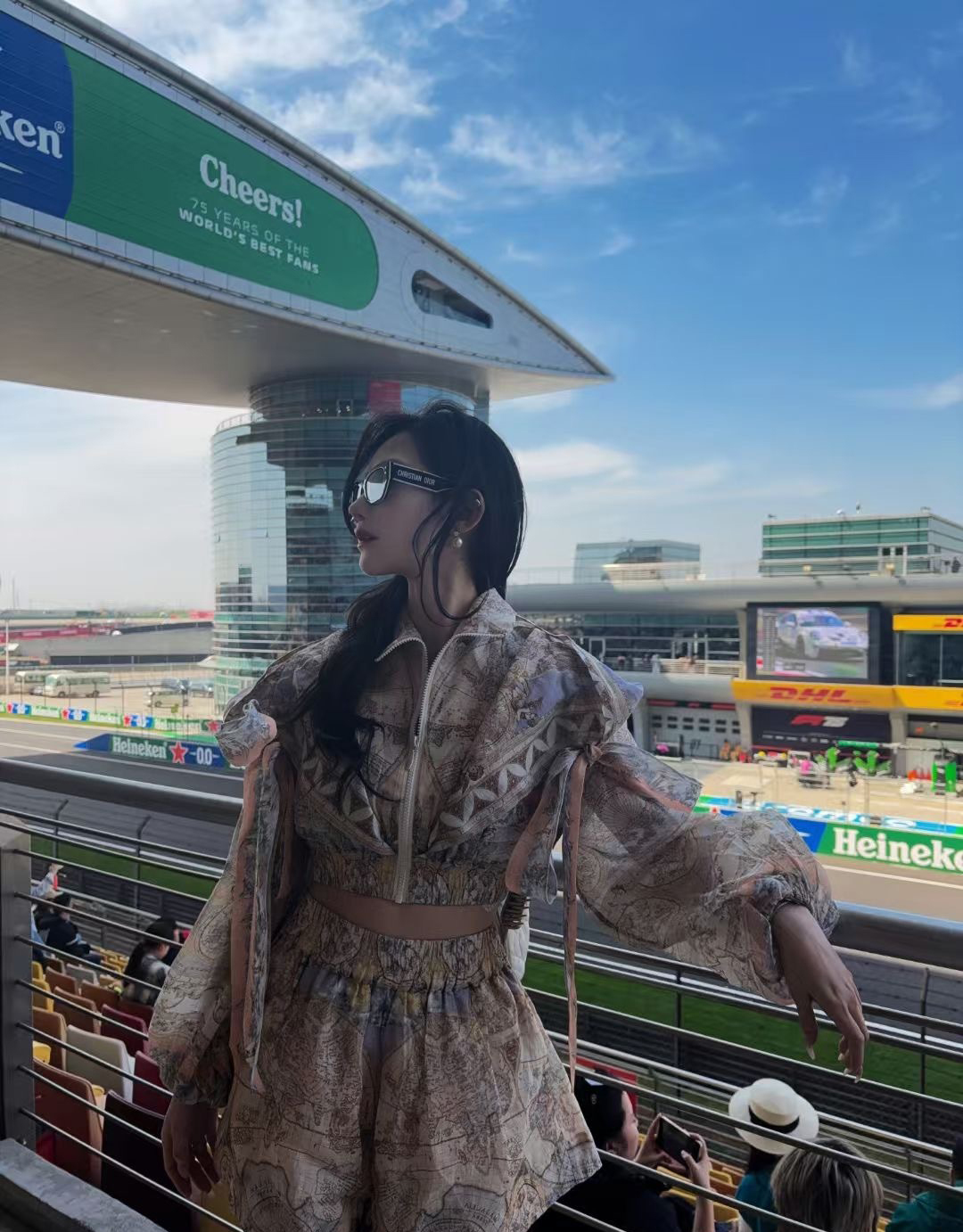 露哥日常穿搭 (4/8) 露哥日常穿搭 第4张 - cosplay图集