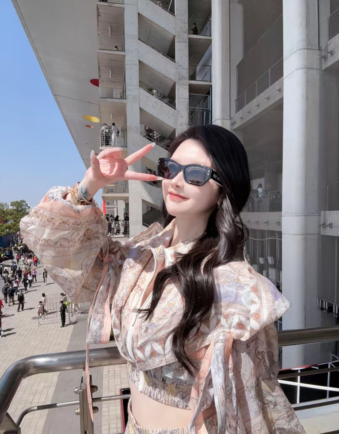 露哥日常穿搭 (6/8) 露哥日常穿搭 第6张 - cosplay图集
