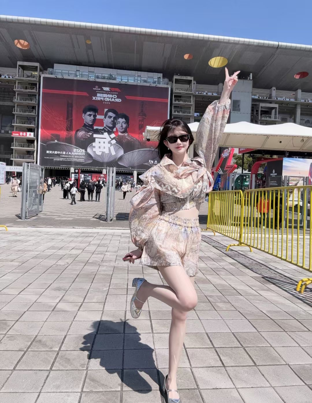 露哥日常穿搭 (8/8) 露哥日常穿搭 第8张 - cosplay图集