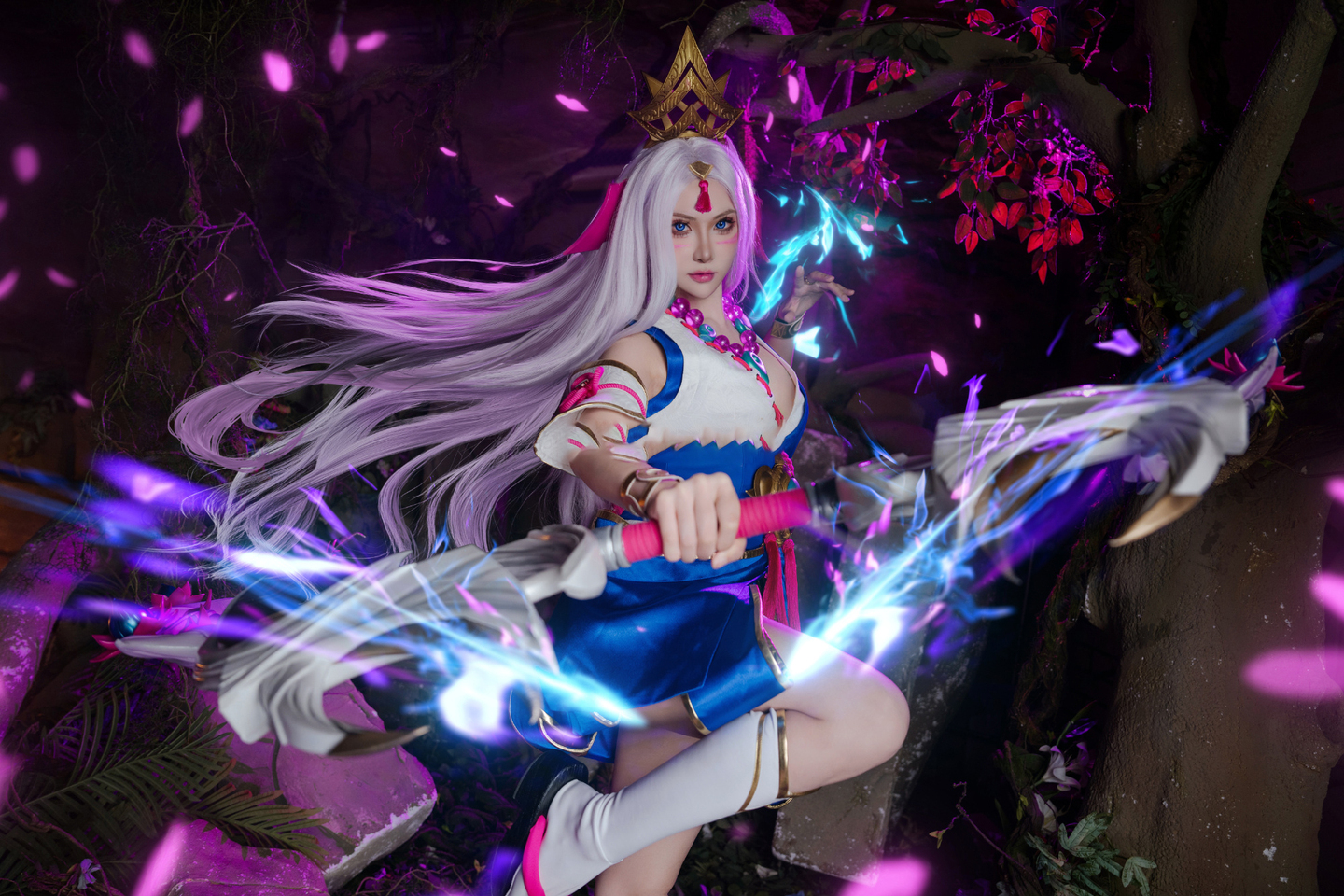 《英雄联盟》灵魂莲华·艾希cosplay (5/9) 《英雄联盟》灵魂莲华·艾希cosplay 第5张 - 艾希图集