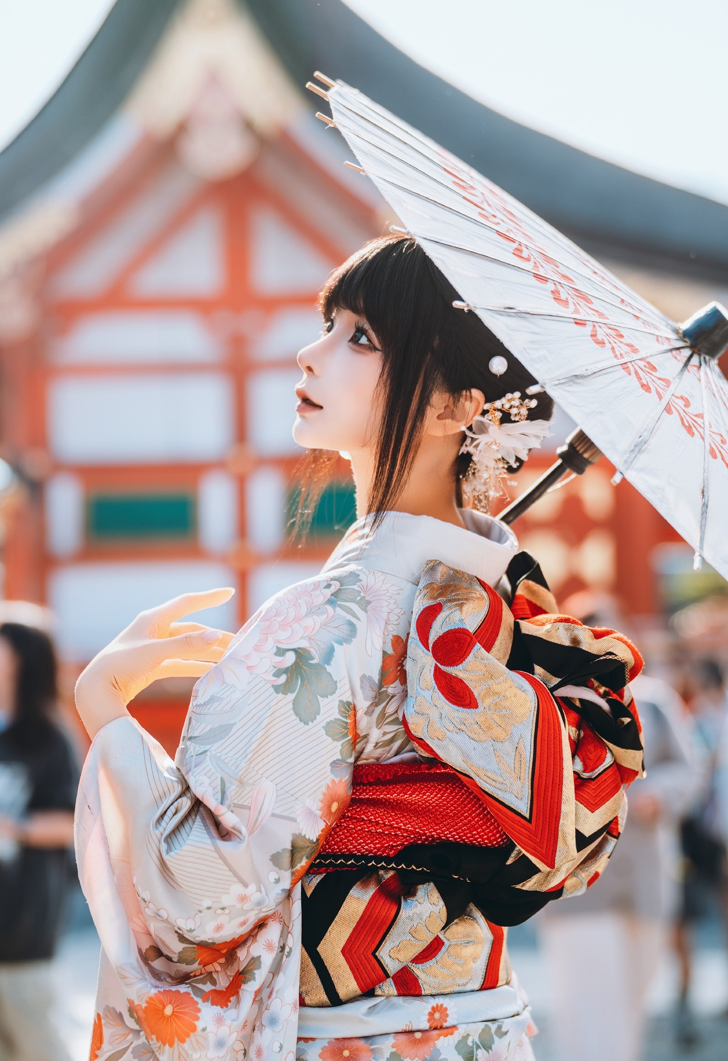 《秋寻》红和服少女写真 第3张 - cosplay图集