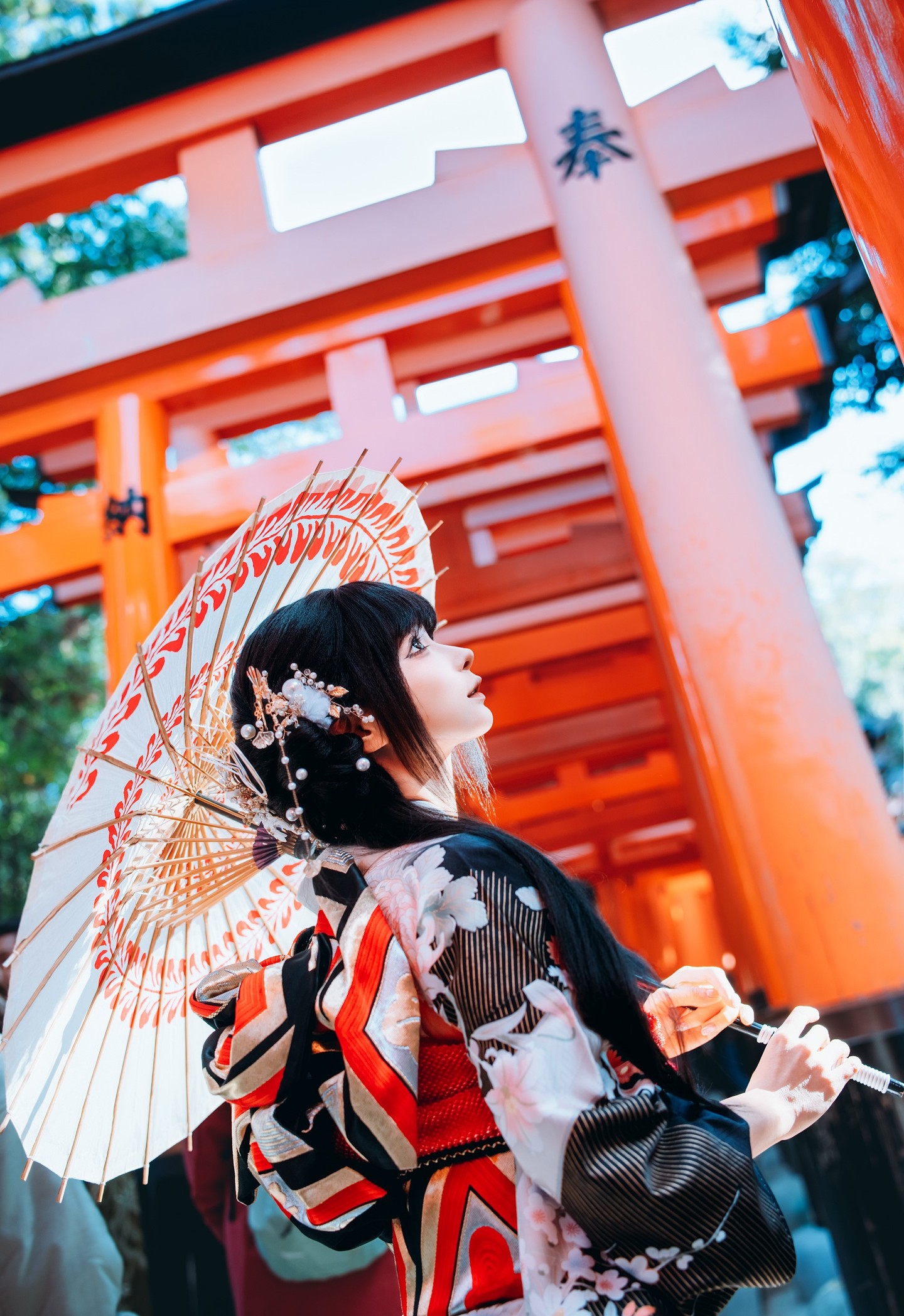 《秋寻》红和服少女写真 第4张 - cosplay图集