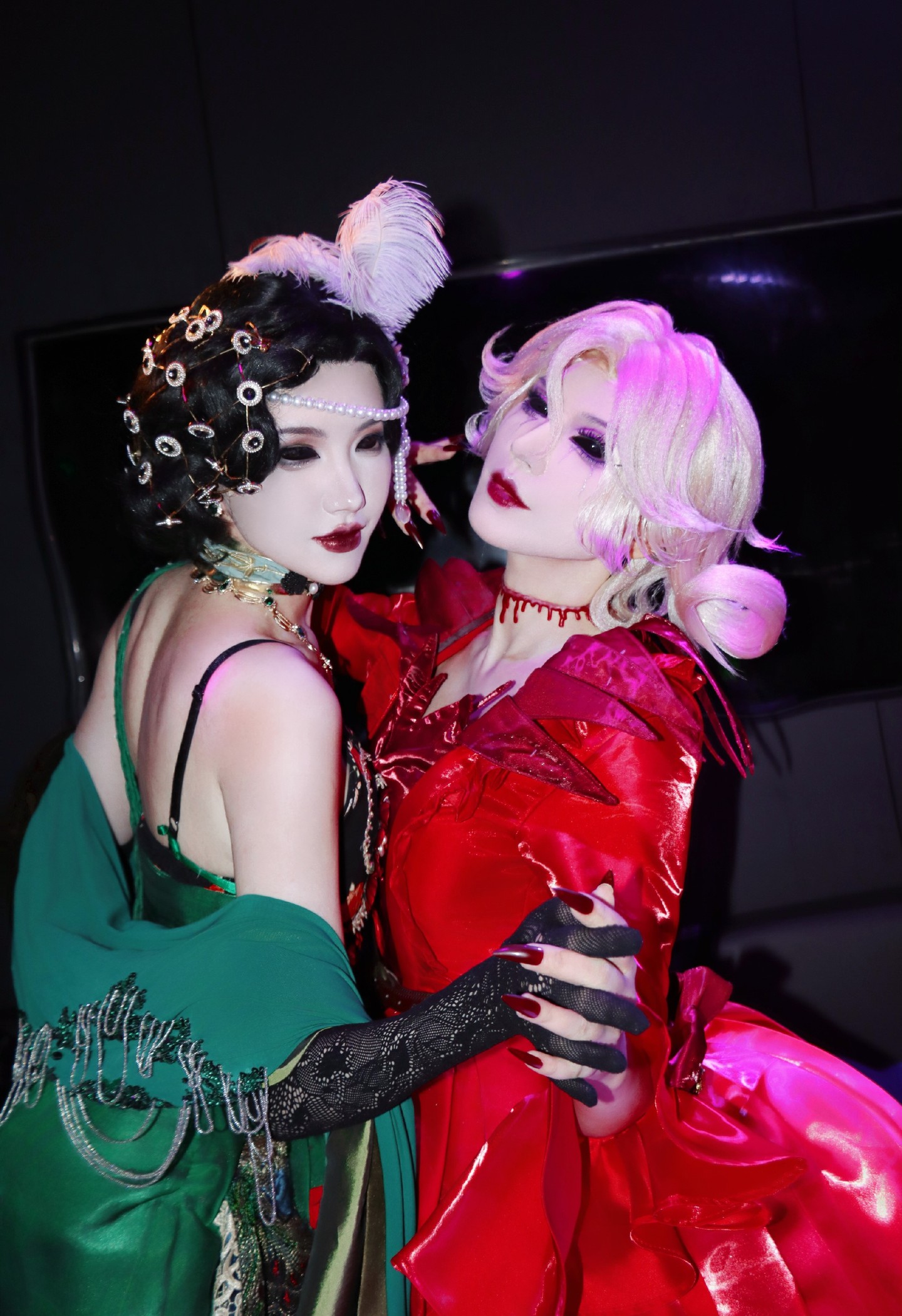 《第五人格》红夫人cosplay (5/9) 《第五人格》红夫人cosplay 第5张 - 红夫人图集
