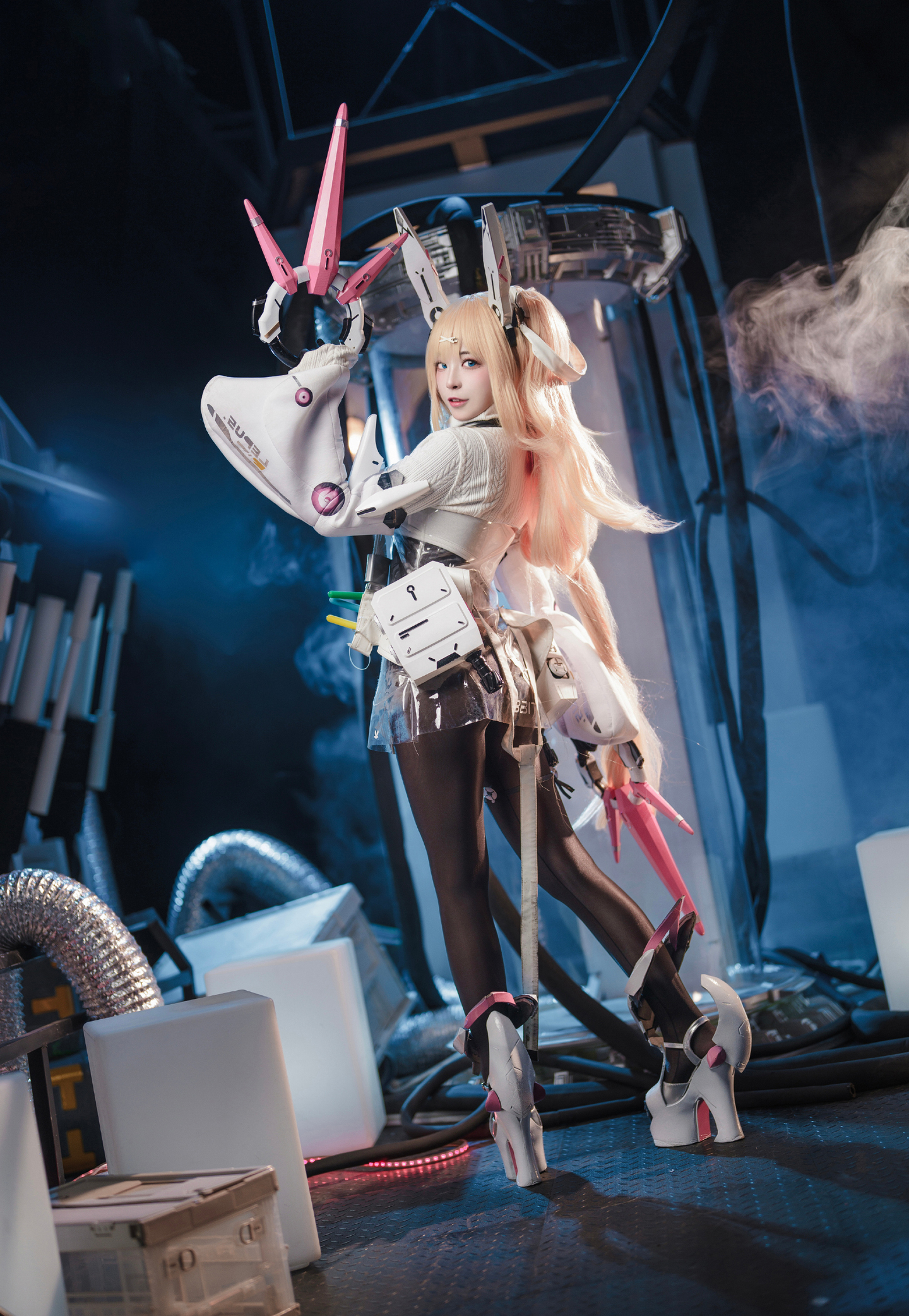 《交错战线》莉普丝cosplay (4/10) 《交错战线》莉普丝cosplay 第4张 - 莉普丝图集