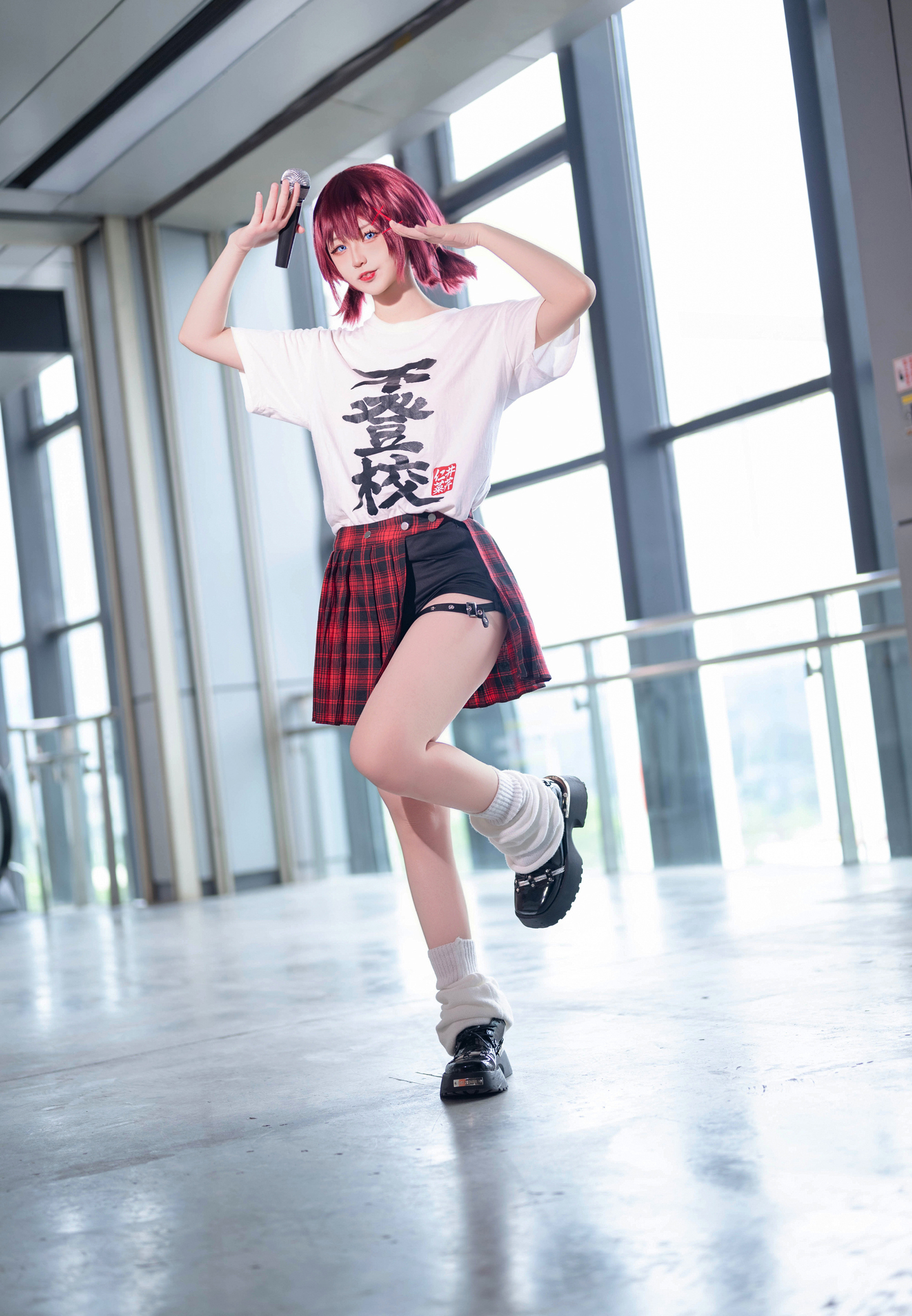 《少女乐队的呐喊》井芹仁菜cosplay (2/10) 《少女乐队的呐喊》井芹仁菜cosplay 第2张 - 井芹仁菜图集