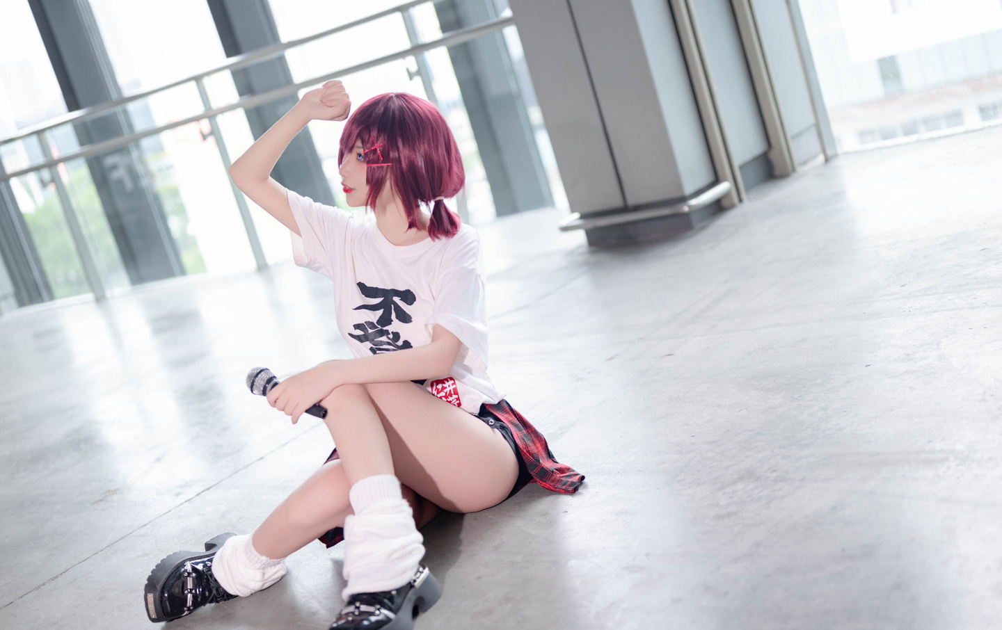 《少女乐队的呐喊》井芹仁菜cosplay (7/10) 《少女乐队的呐喊》井芹仁菜cosplay 第7张 - 井芹仁菜图集