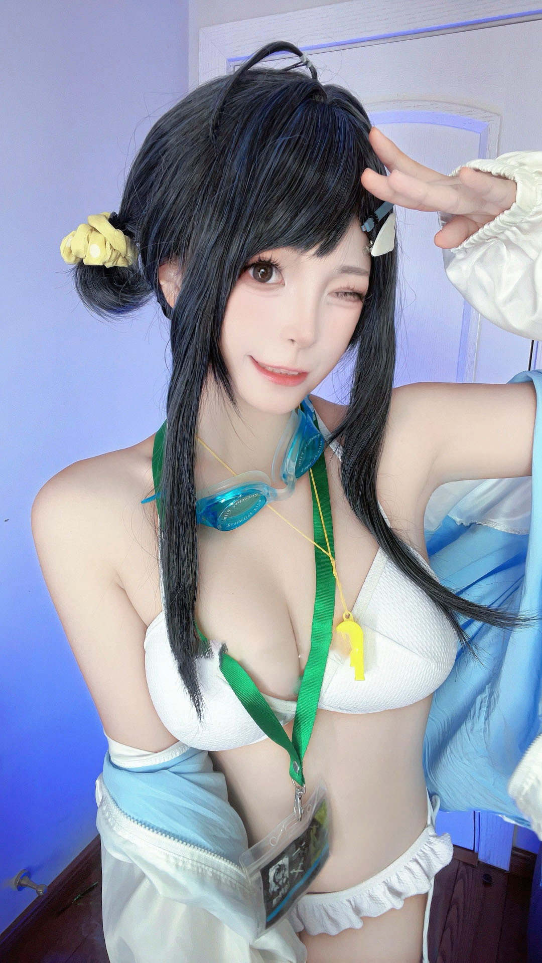 《明日方舟》羽毛笔cosplay (4/9) 《明日方舟》羽毛笔cosplay 第4张 - 羽毛笔图集