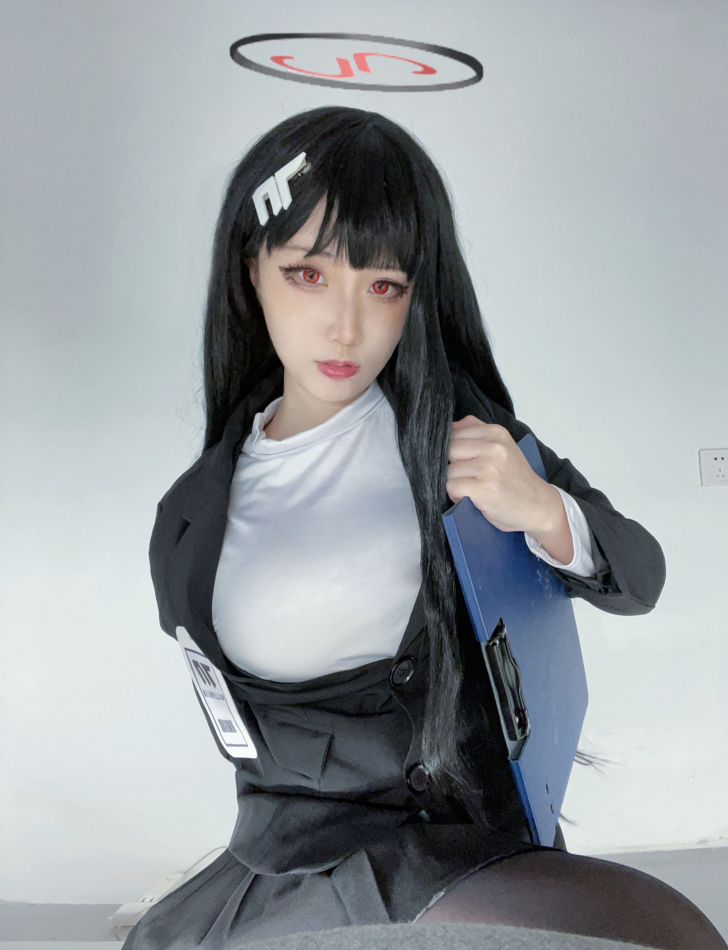 《蔚蓝档案》调月莉音cosplay (2/4) 《蔚蓝档案》调月莉音cosplay 第2张 - 调月莉音图集