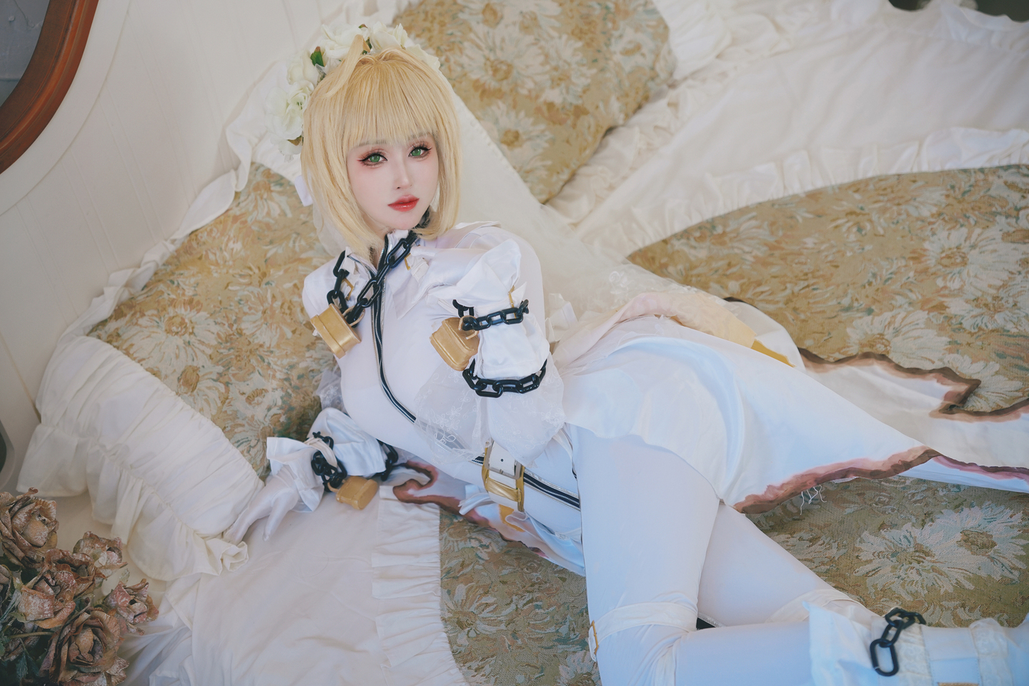 fate/grandorder 尼禄花嫁cosplay (2/9) fate/grandorder 尼禄花嫁cosplay 第2张 - 尼禄图集