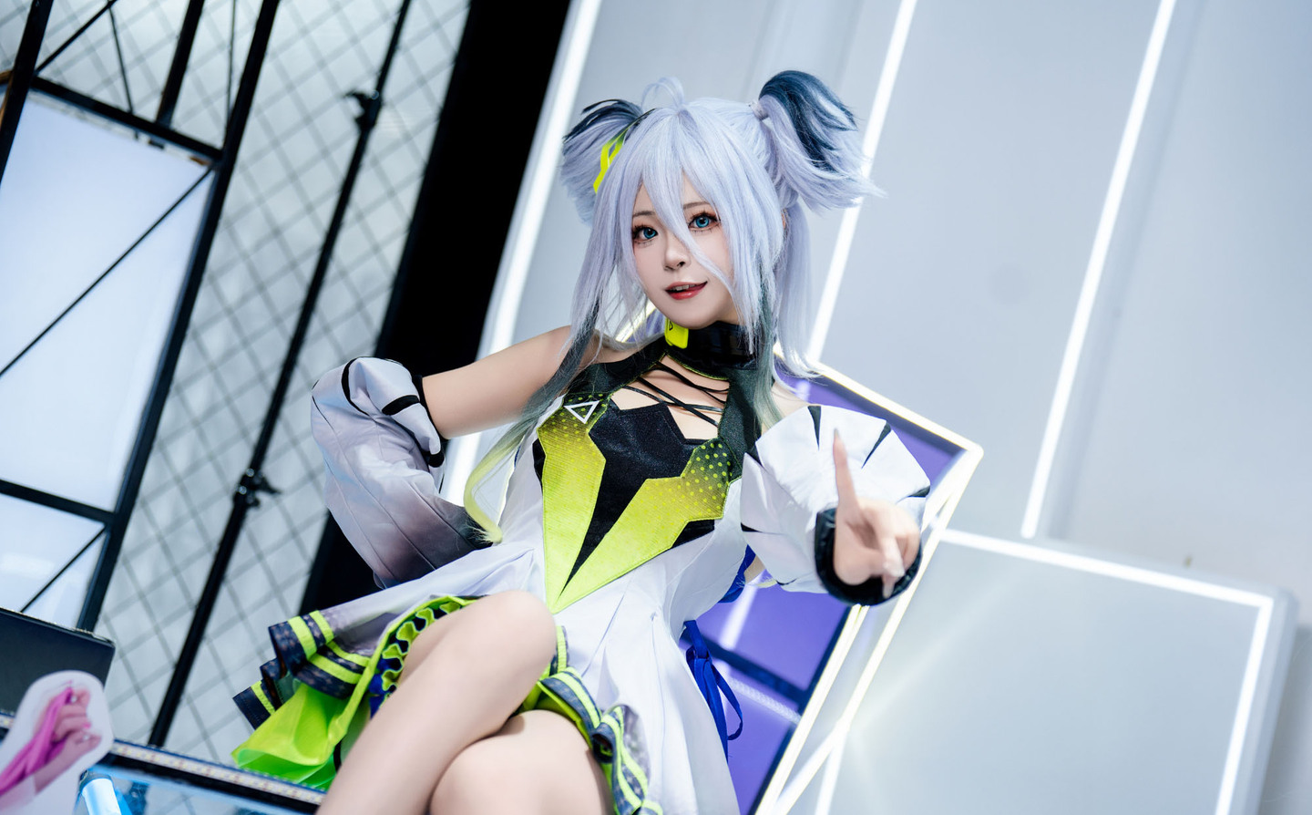 《交错战线》雷克斯cosplay (3/9) 《交错战线》雷克斯cosplay 第3张 - 雷克斯图集