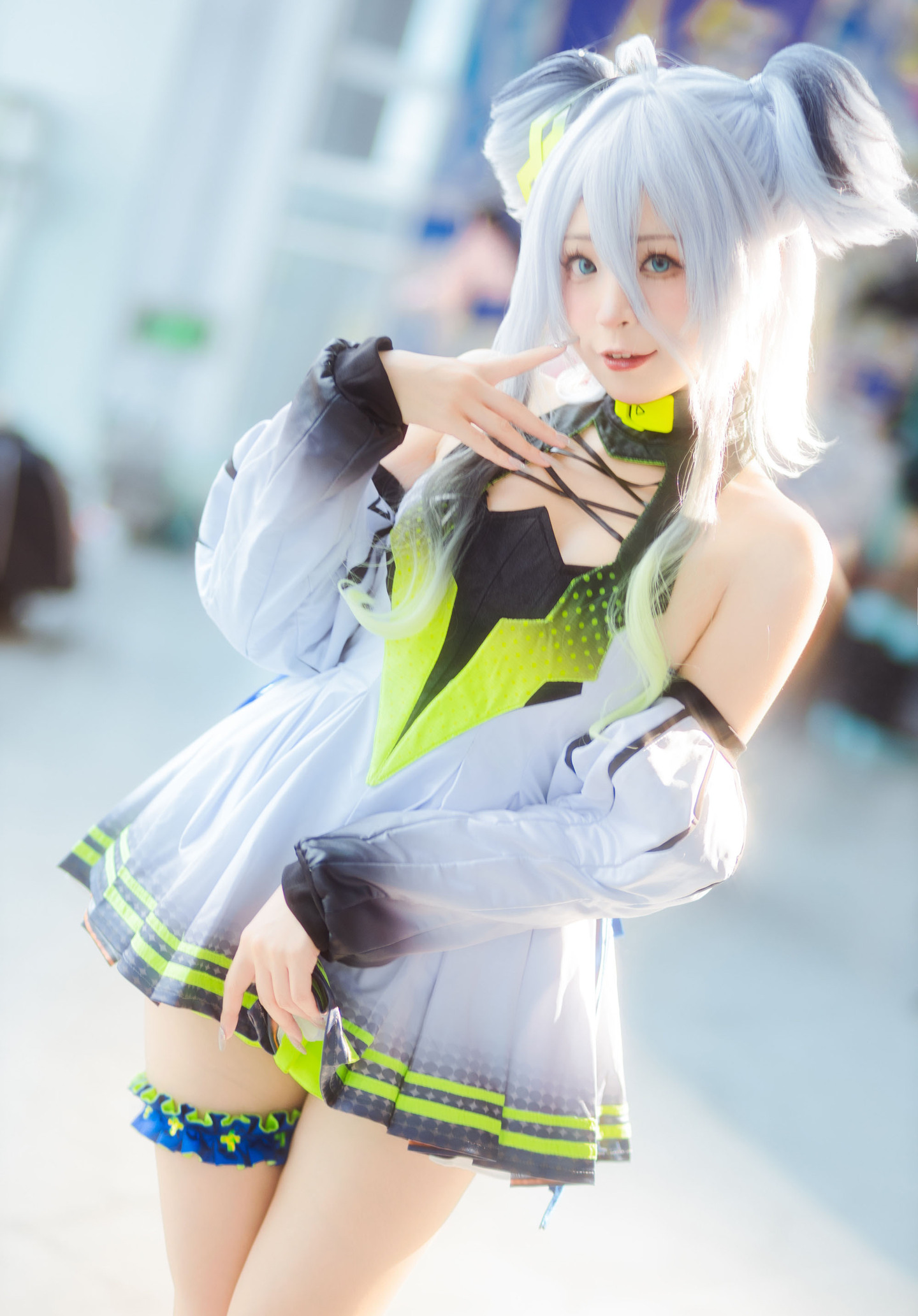 《交错战线》雷克斯cosplay (3/10) 《交错战线》雷克斯cosplay 第3张 - 雷克斯图集
