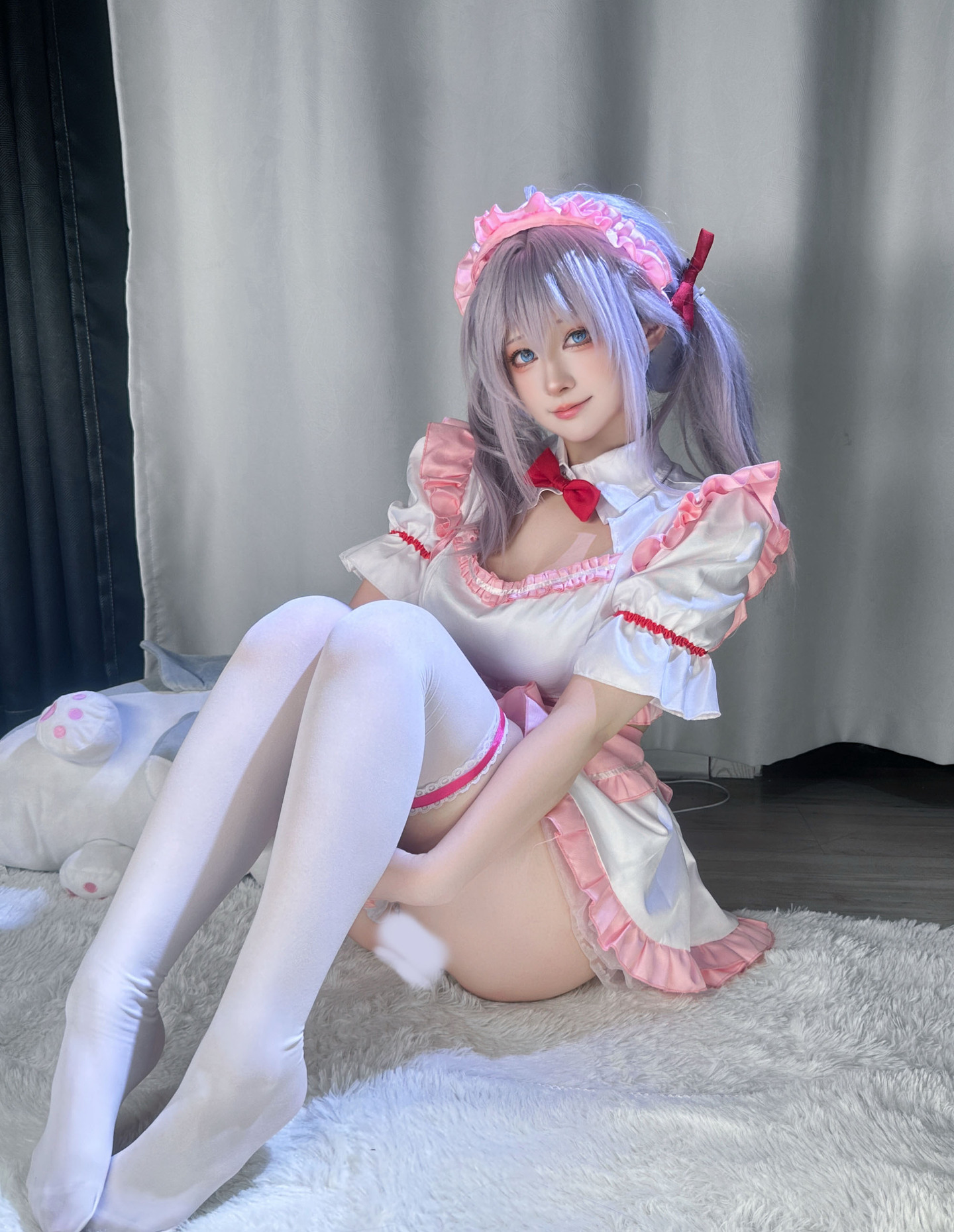 《不时轻声地以俄语遮羞的邻座艾莉同学第二季》艾莉莎cosplay (3/8) 《不时轻声地以俄语遮羞的邻座艾莉同学第二季》艾莉莎cosplay 第3张 - 艾莉莎图集