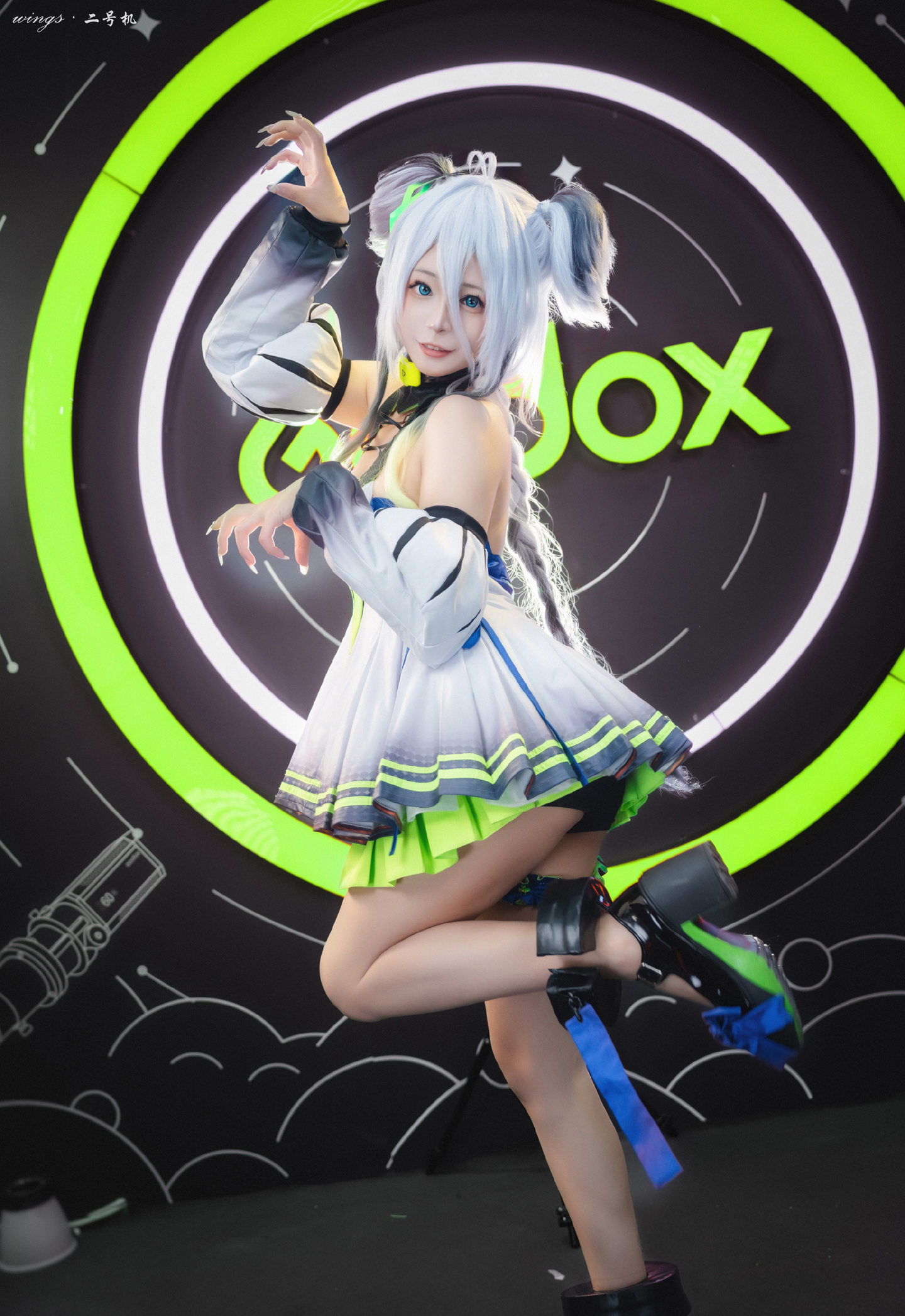 《交错战线》 雷克斯cosplay (3/9) 《交错战线》 雷克斯cosplay 第3张 - 雷克斯图集