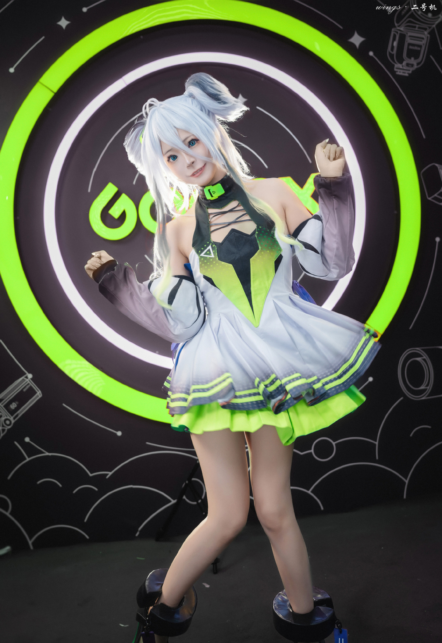 《交错战线》 雷克斯cosplay (7/9) 《交错战线》 雷克斯cosplay 第7张 - 雷克斯图集
