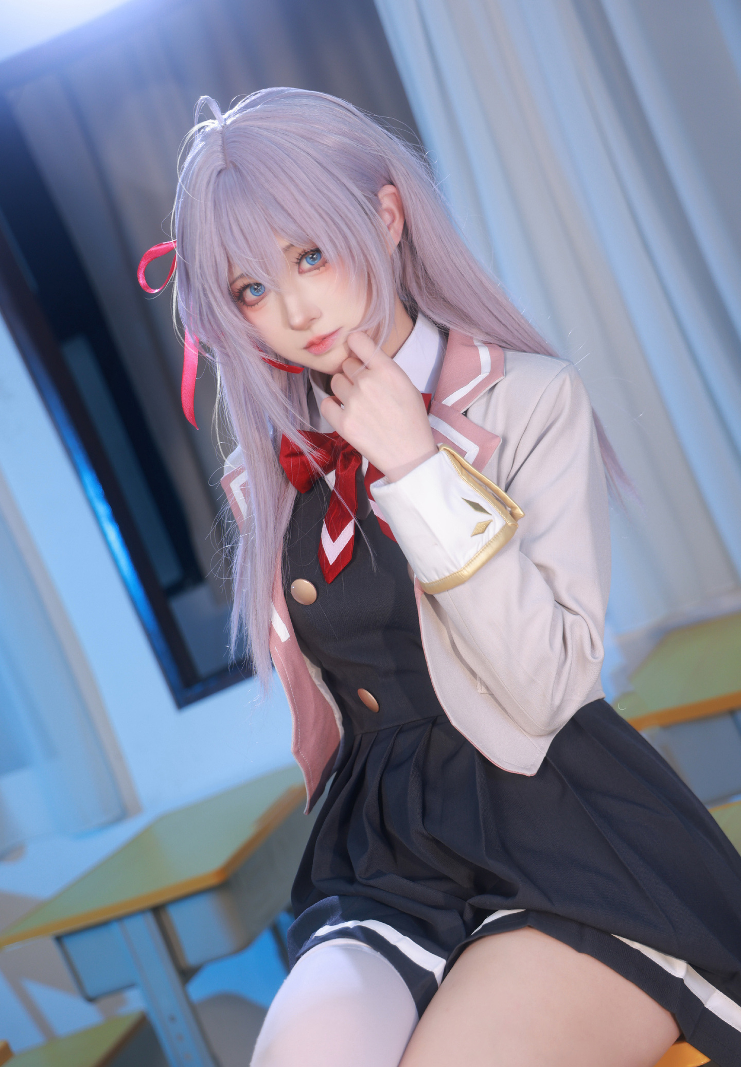 《不时轻声地以俄语遮羞的邻座艾莉同学》艾莉莎cosplay | 外星嫣子_Yancos艾莉莎-coser喵-coser美图-coser聚集地