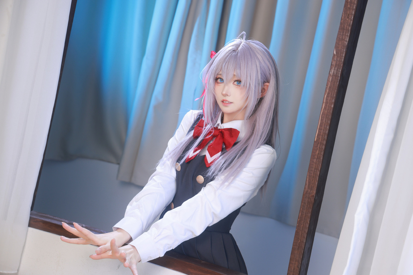 《不时轻声地以俄语遮羞的邻座艾莉同学》艾莉莎cosplay 第9张 - 艾莉莎图集