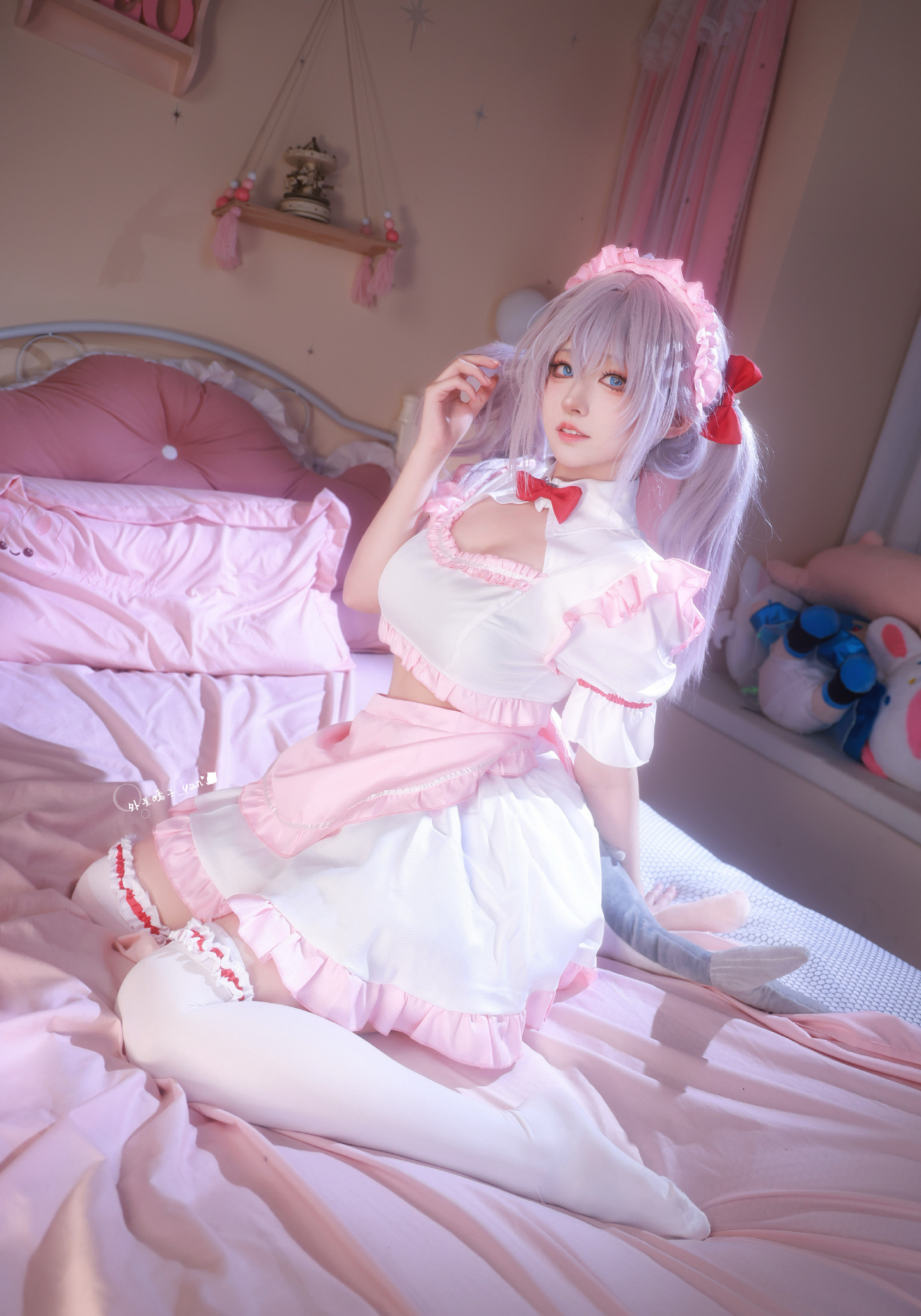 《不时轻声地以俄语遮羞的邻座艾莉同学》艾莉cosplay (6/8) 《不时轻声地以俄语遮羞的邻座艾莉同学》艾莉cosplay 第6张 - 艾莉图集