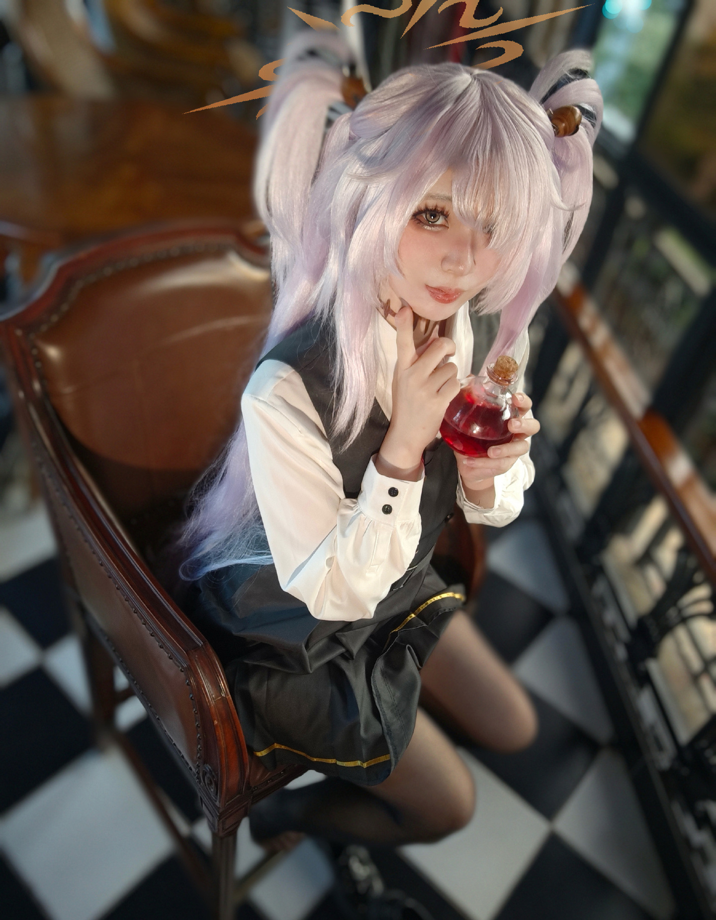 《蔚蓝档案》板垣鹿江cosplay (2/5) 《蔚蓝档案》板垣鹿江cosplay 第2张 - 板垣鹿江图集